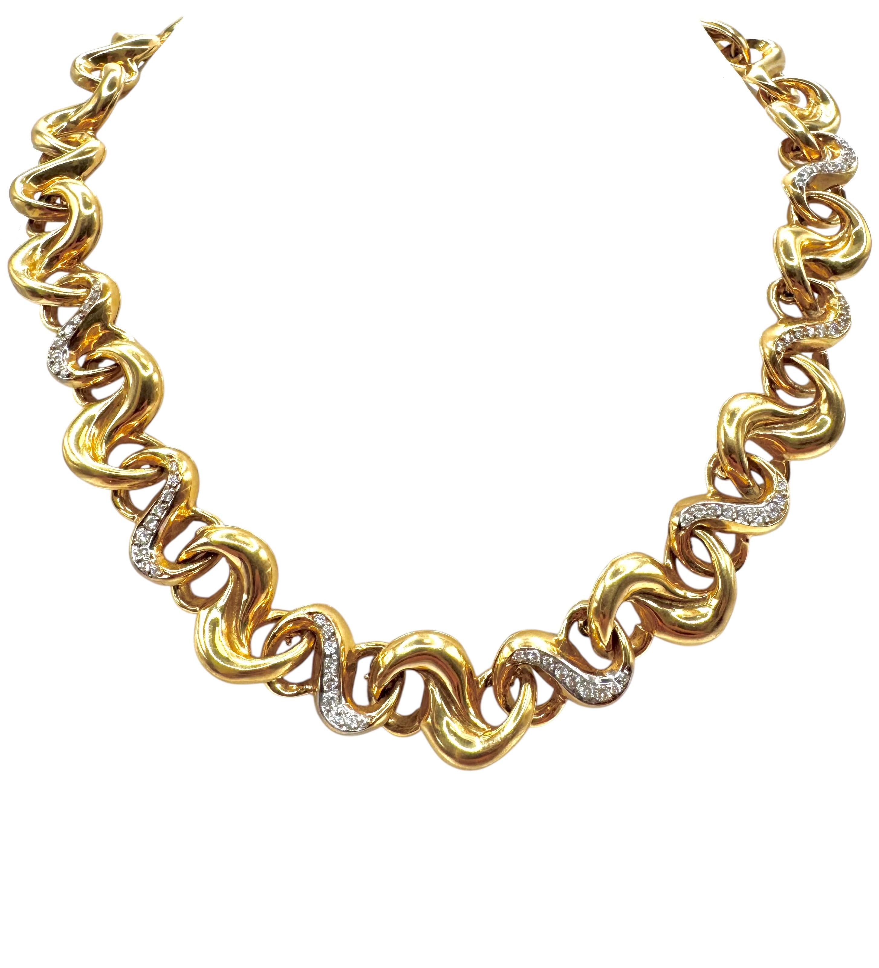 Set di collane e bracciali a nastro in oro 18 carati e diamanti d'epoca in vendita 3