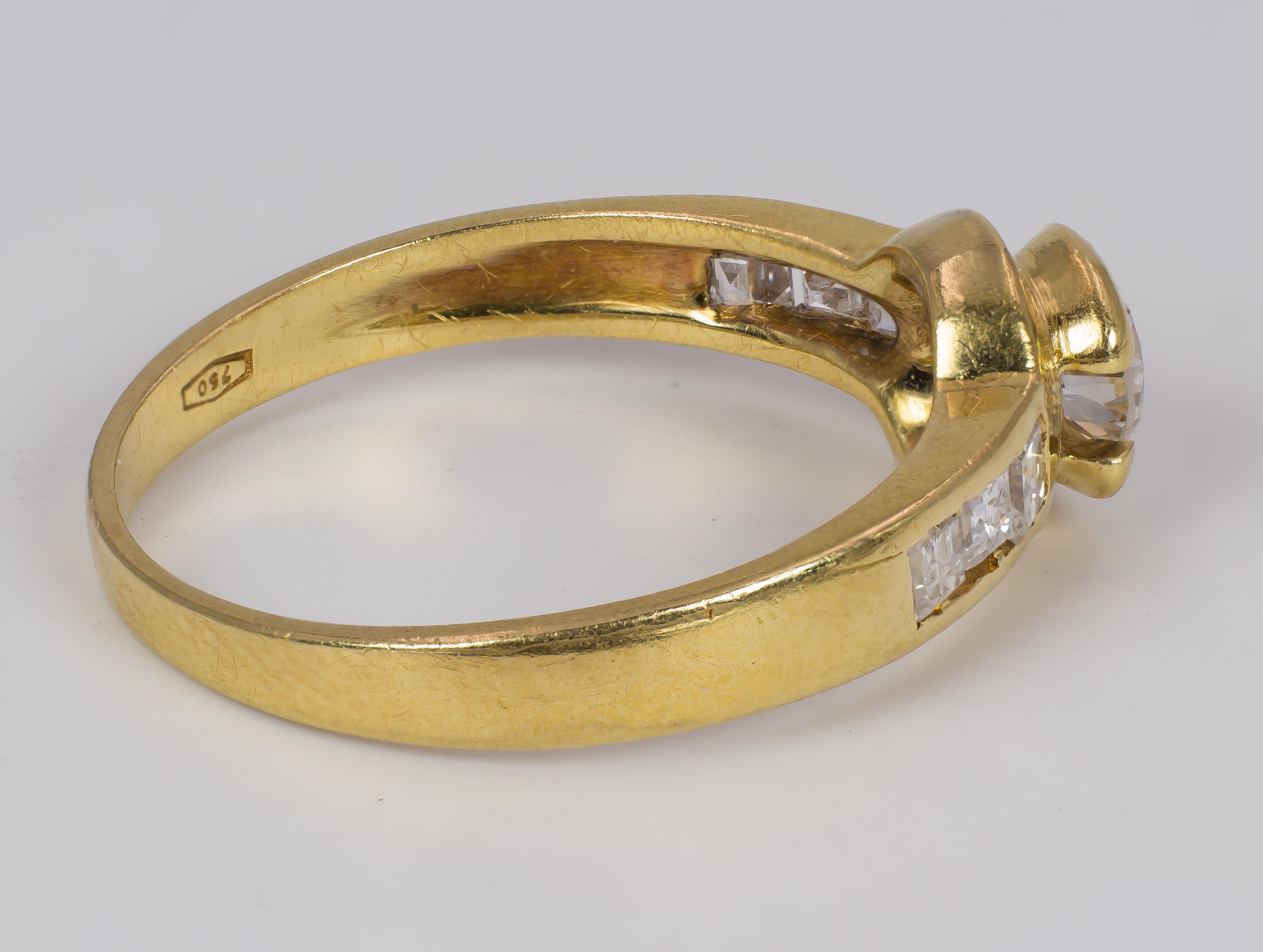 Baguette Cut Vintage 18 Karat Gold and Diamond Ring, 1960s For Sale