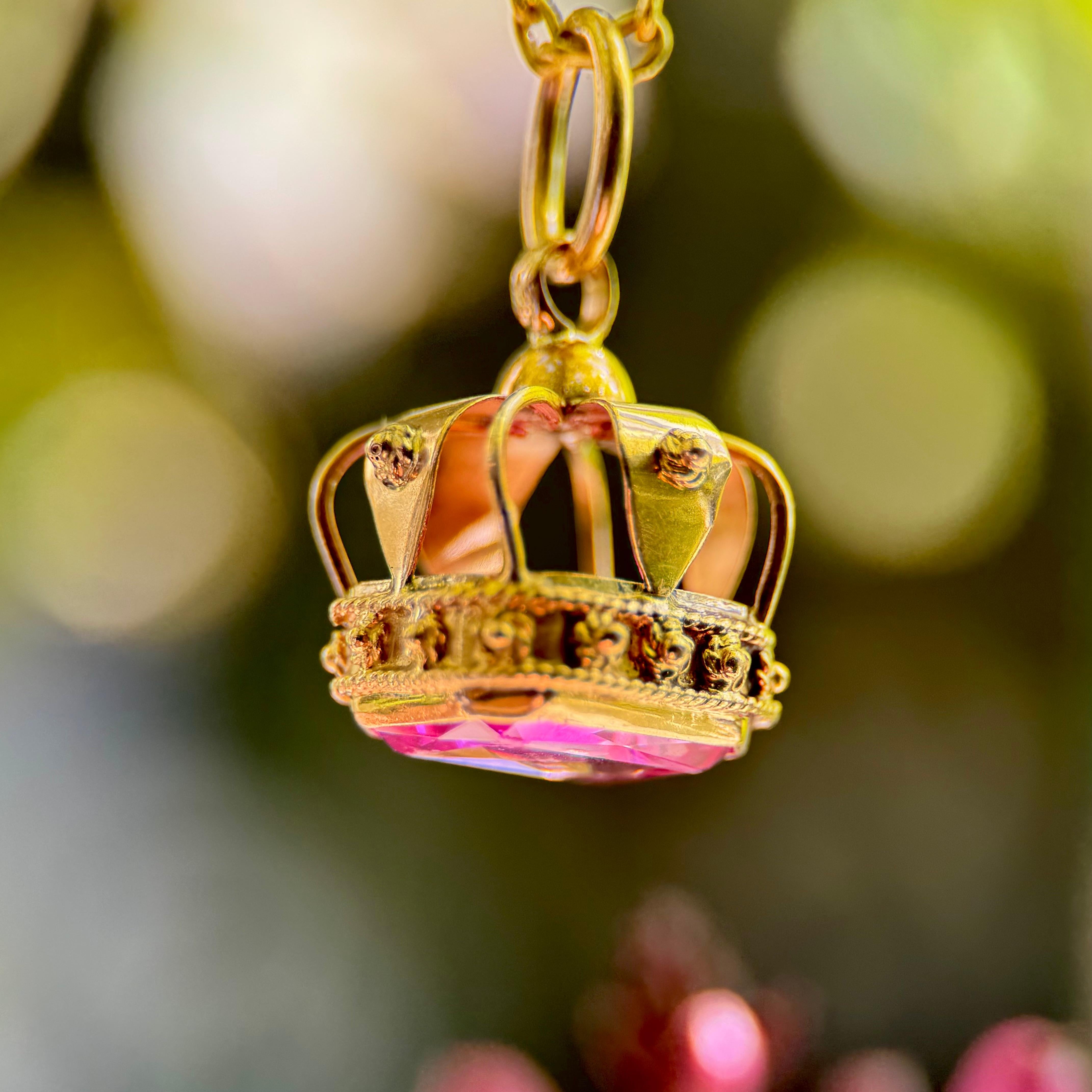 Vintage 18K Gold and Pink Sapphire Crown Pendant For Sale 2