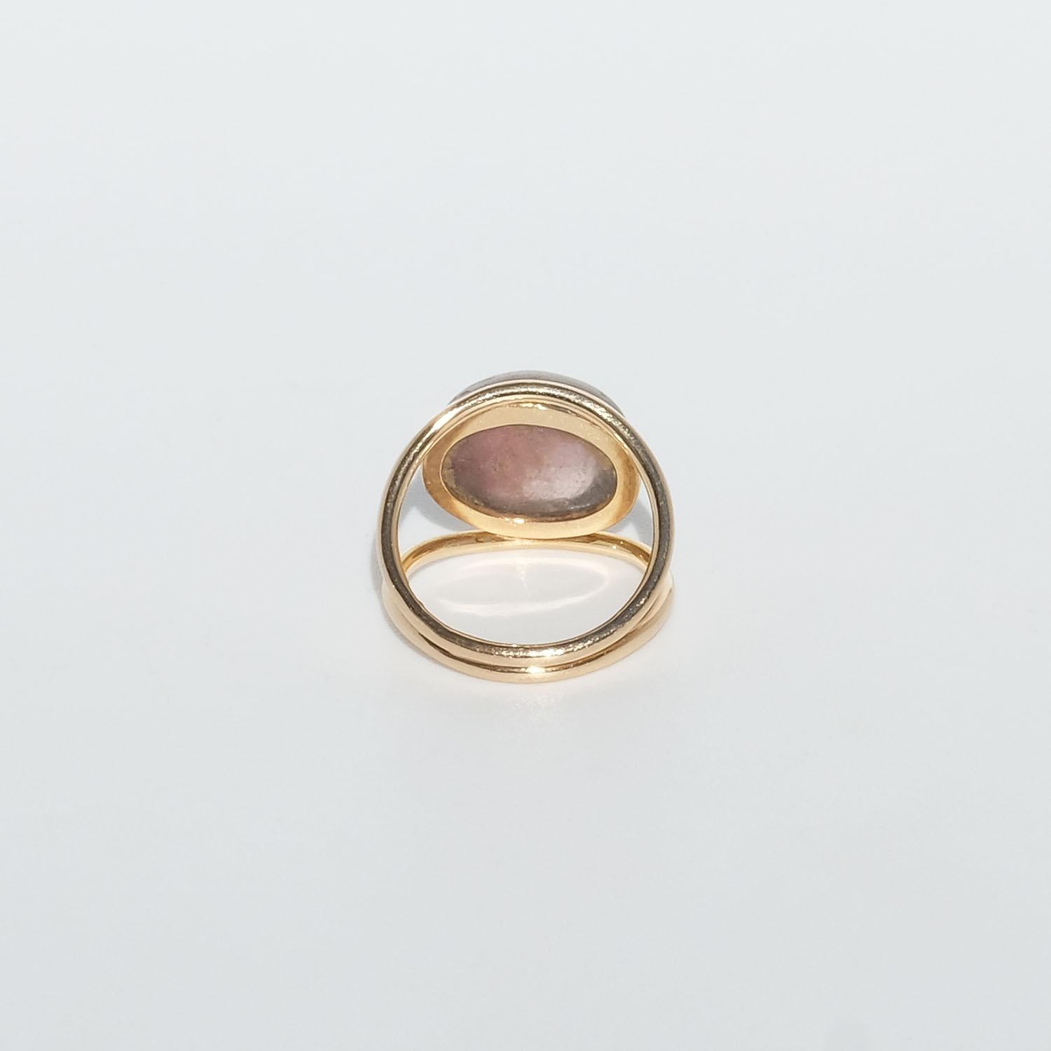 Vintage 18k Gold and Pink Tourmaline Ring by Swedish Master Rey Urban Year 1961 In Good Condition For Sale In Stockholm, SE