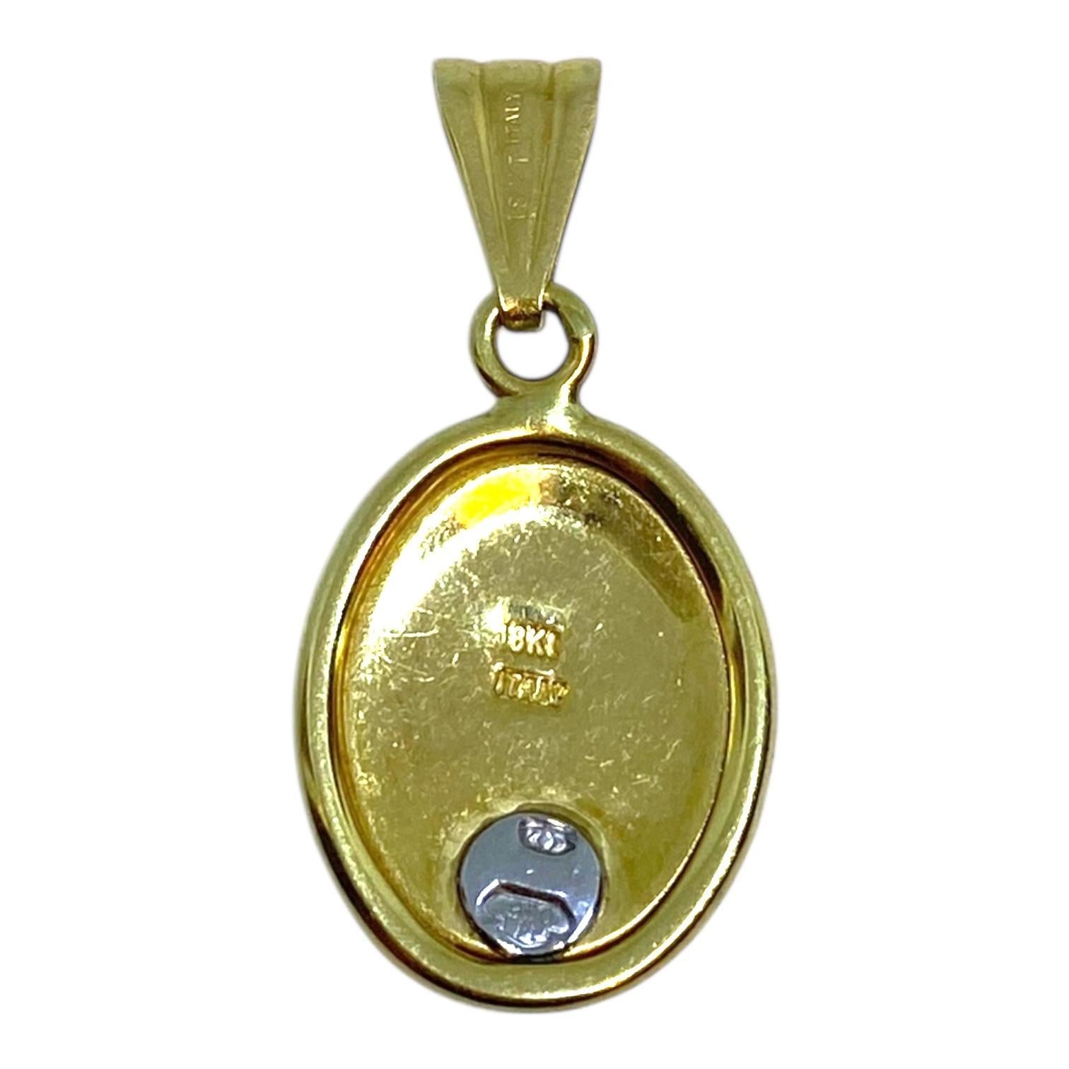 Vintage 18K Gold and Platinum Cameo Pendant im Angebot 1