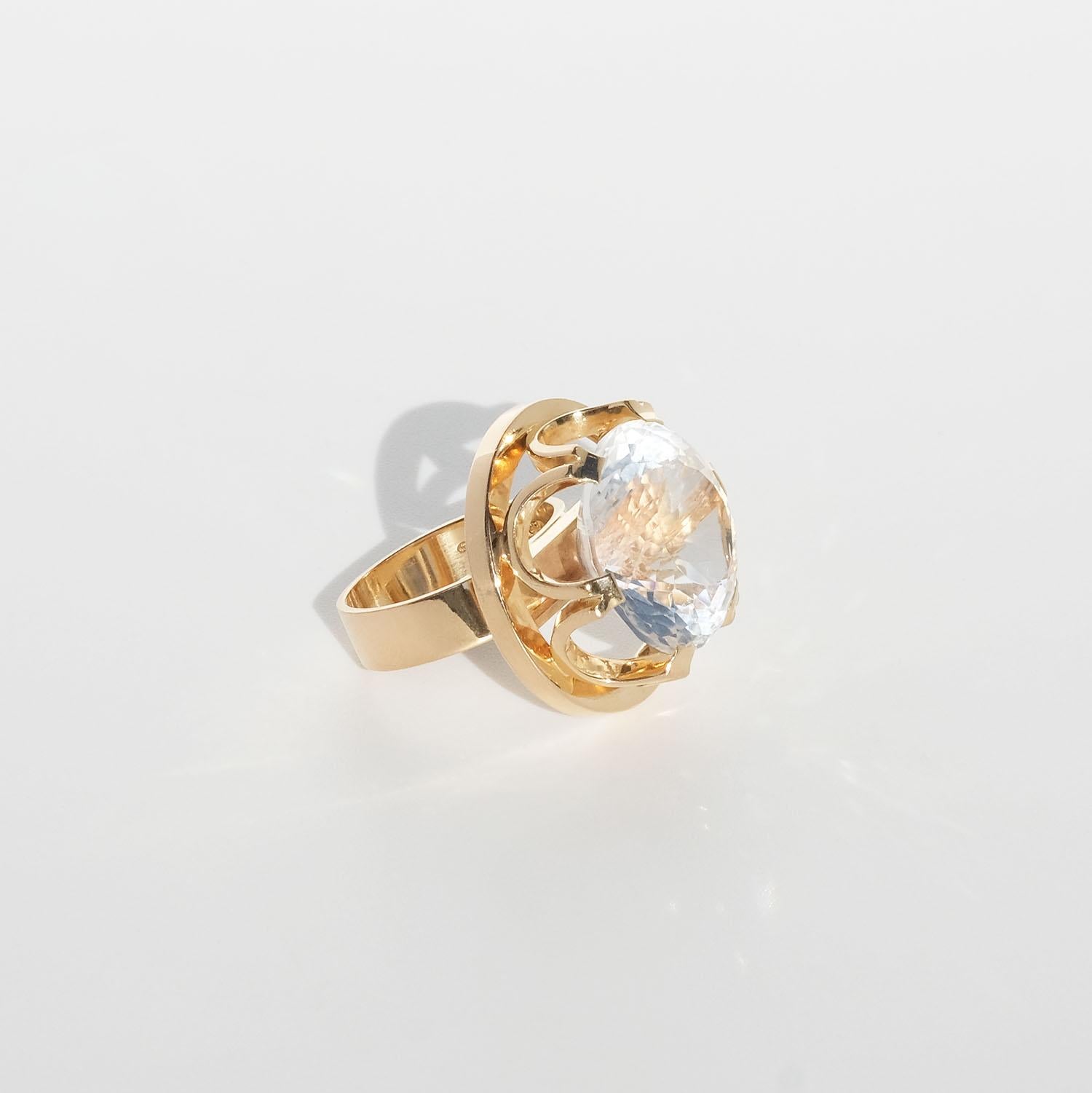 Vintage 18k Gold and Rock Crystal Ring by Finnish Master Kaunis Koru For Sale 5