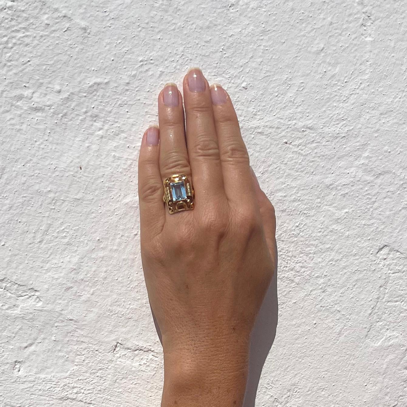 Vintage 18k Gold and Synthetic Sapphire Ring by Bjurman & Bernheimer Made 1948 For Sale 8