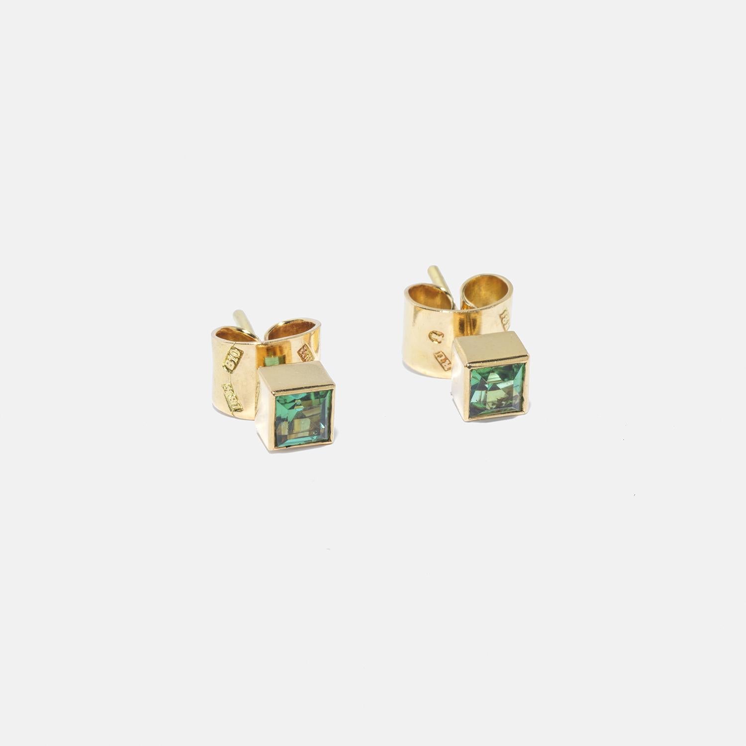Square Cut Vintage 18k Gold and Tourmaline Stud Earrings by Rey Urban Made 1976 For Sale
