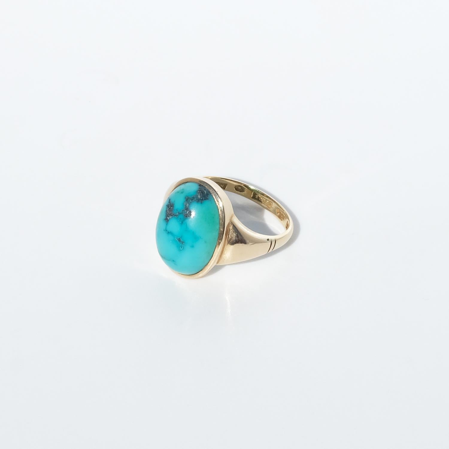 Vintage 18K Gold and Turquoise Ring by Hildur Jonsson Aktiebolag Made 1948 en Bueno estado para la venta en Stockholm, SE