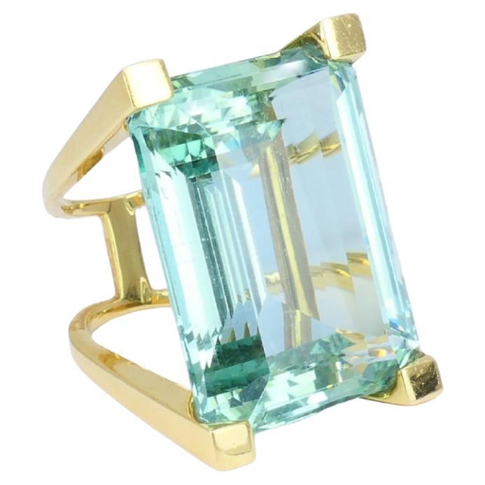 Vintage 18k Gold Aquamarine Ring 74-Carat French Jewelry Estate