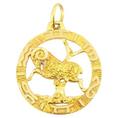 Ciondolo astrologico Zodiac d'epoca in oro 18 carati Aris
