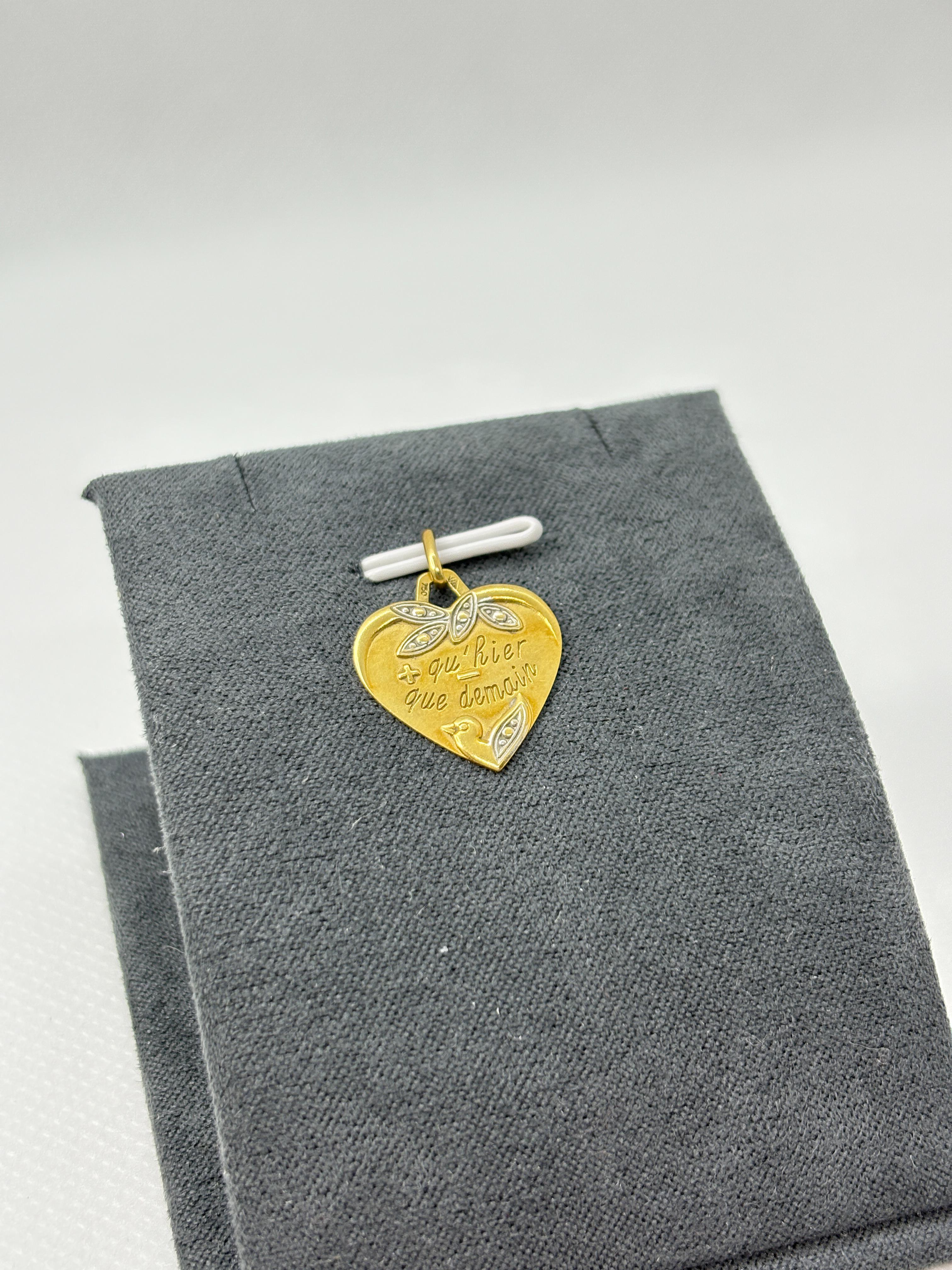 Medaglia Cuore A. Augis d'epoca in oro 18k - 