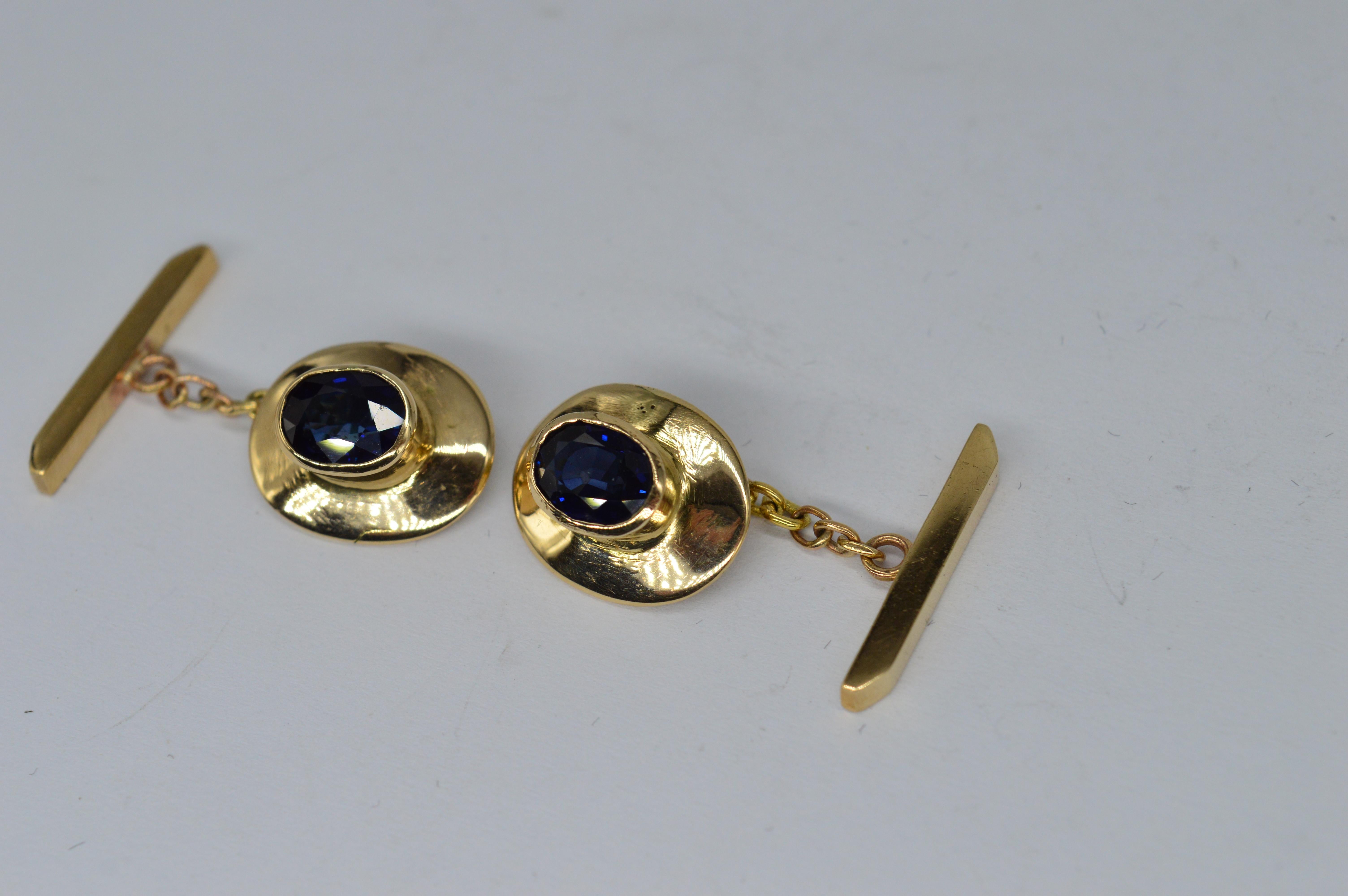 Taille ovale Vieux Or 18K Saphir Bleu 3ct Artisanal Déclaration Luxe Cadeau Boutons de Manchette en vente