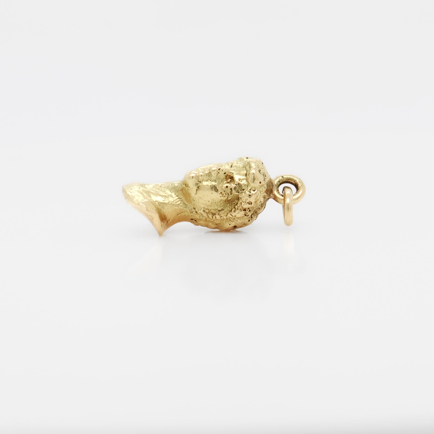 Women's or Men's Vintage 18K Gold Bust of Michelangelo's David Charm for a Bracelet For Sale