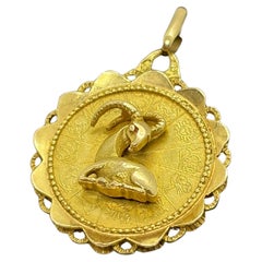 Vintage 18k Gold Zodiac Medal by Augis - Pendentif Astrologique Français