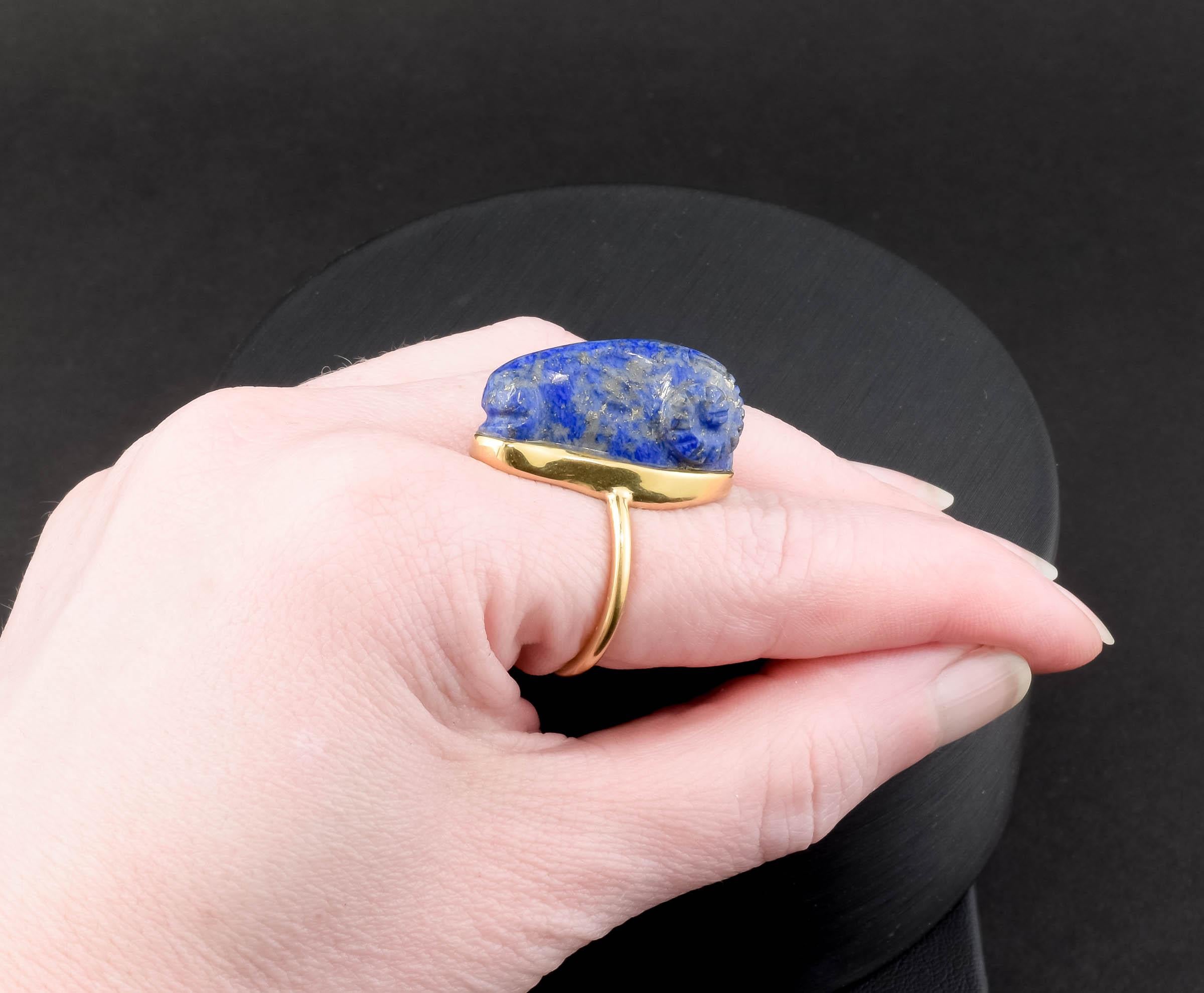 Women's or Men's Vintage 18K Gold Carved Lapis Lazuli Ram Head Statement Ring