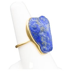 Vintage 18K Gold Carved Lapis Lazuli Ram Head Statement Ring