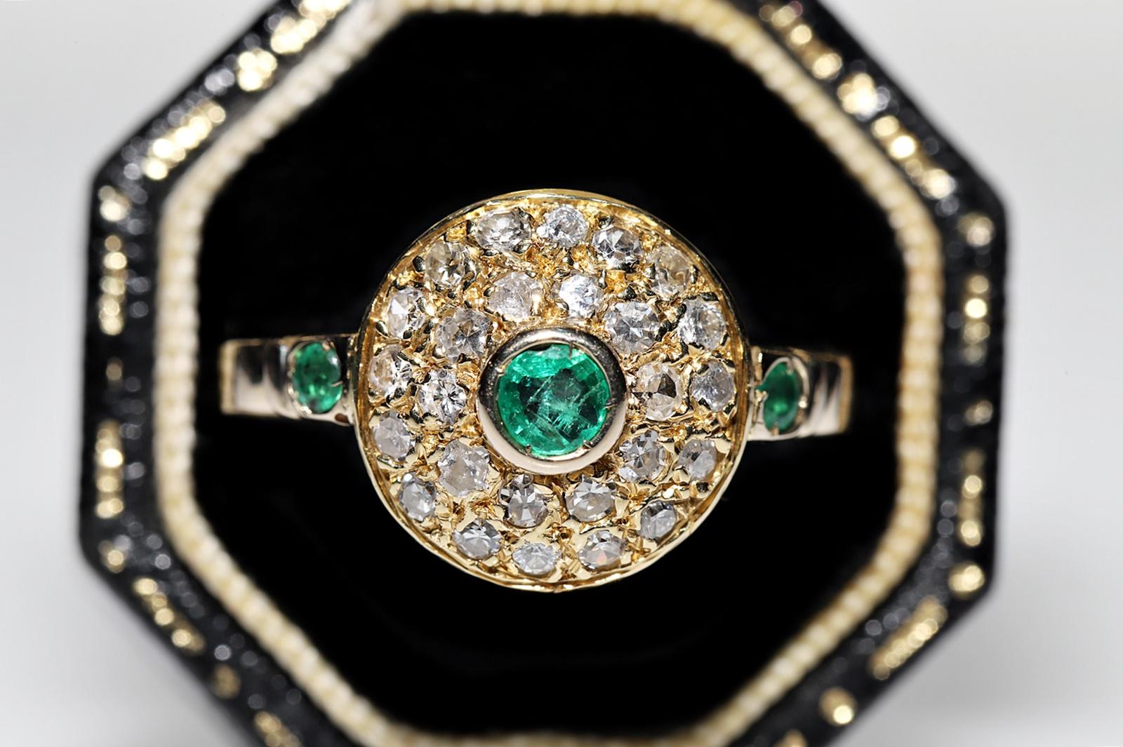 Vintage 18k Gold Circa 1960s Natural Diamond And Emerald Decorated Ring 
In very good condition.
Total weight is 4 grams.
Total diamond is 0.55 ct.
The diamond has vs-s1-s2-s3 clarity and H-I color.
Totally is emerald about 0.40 ct.
Ring size is US