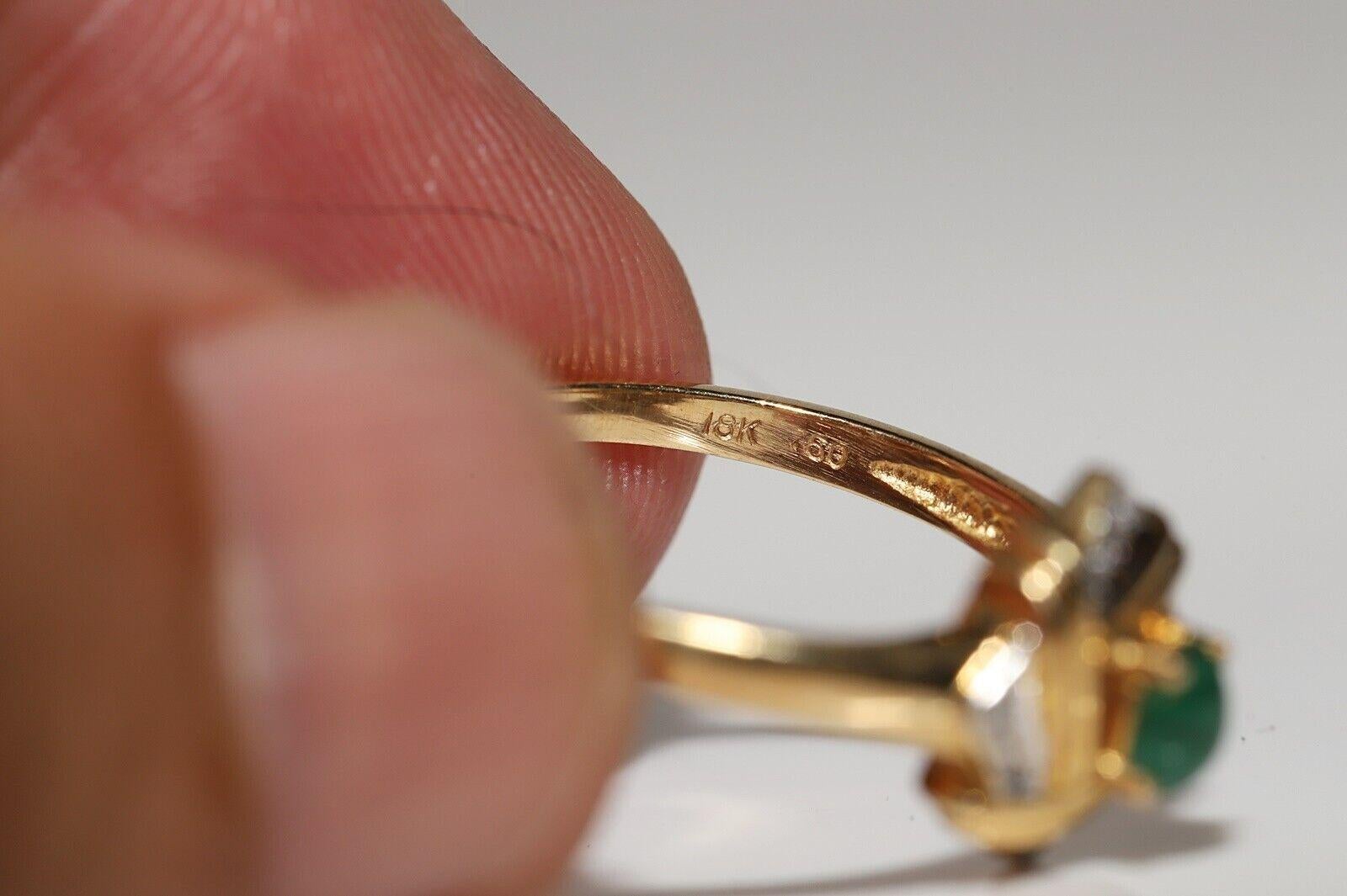 18 Karat Gold Vintage Ring mit natürlichem Diamant und Smaragd, ca. 1970er Jahre  im Angebot 3