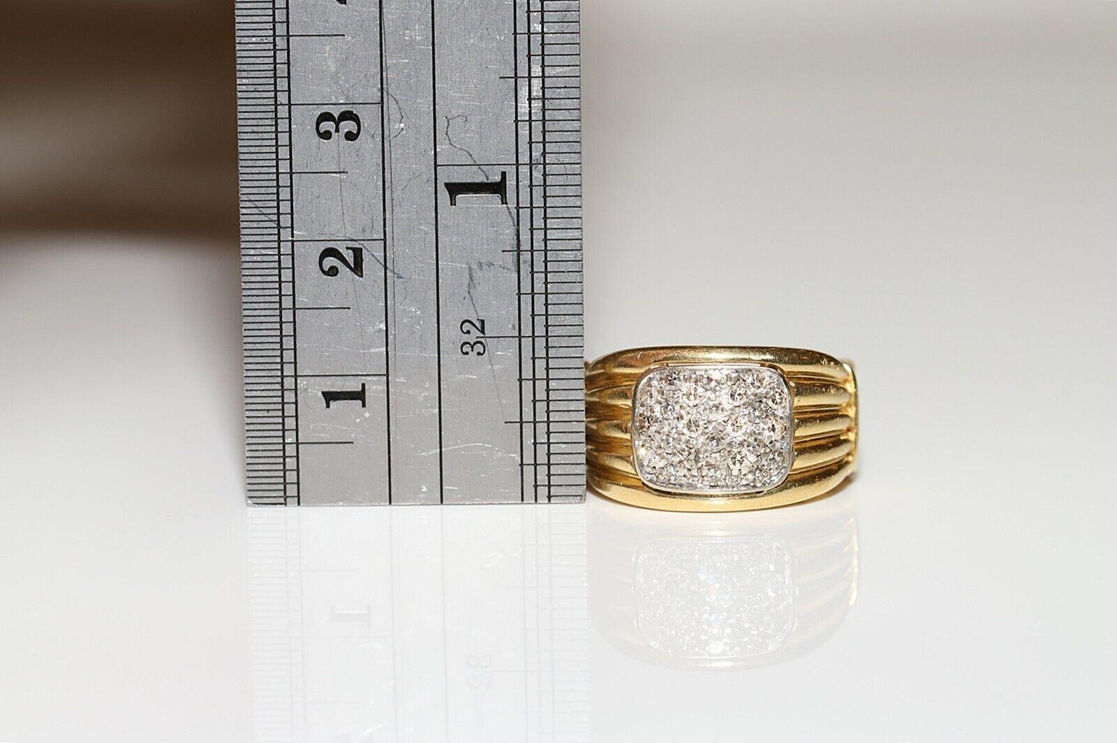 Vintage 18k Gold Circa 1970s Natural Diamond Decorated Strong Ring For Sale 1