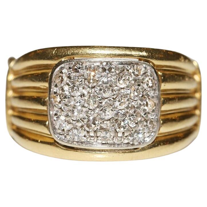 Anillo Fuerte Vintage de Oro de 18k Decorado con Diamantes Naturales Circa Años 80