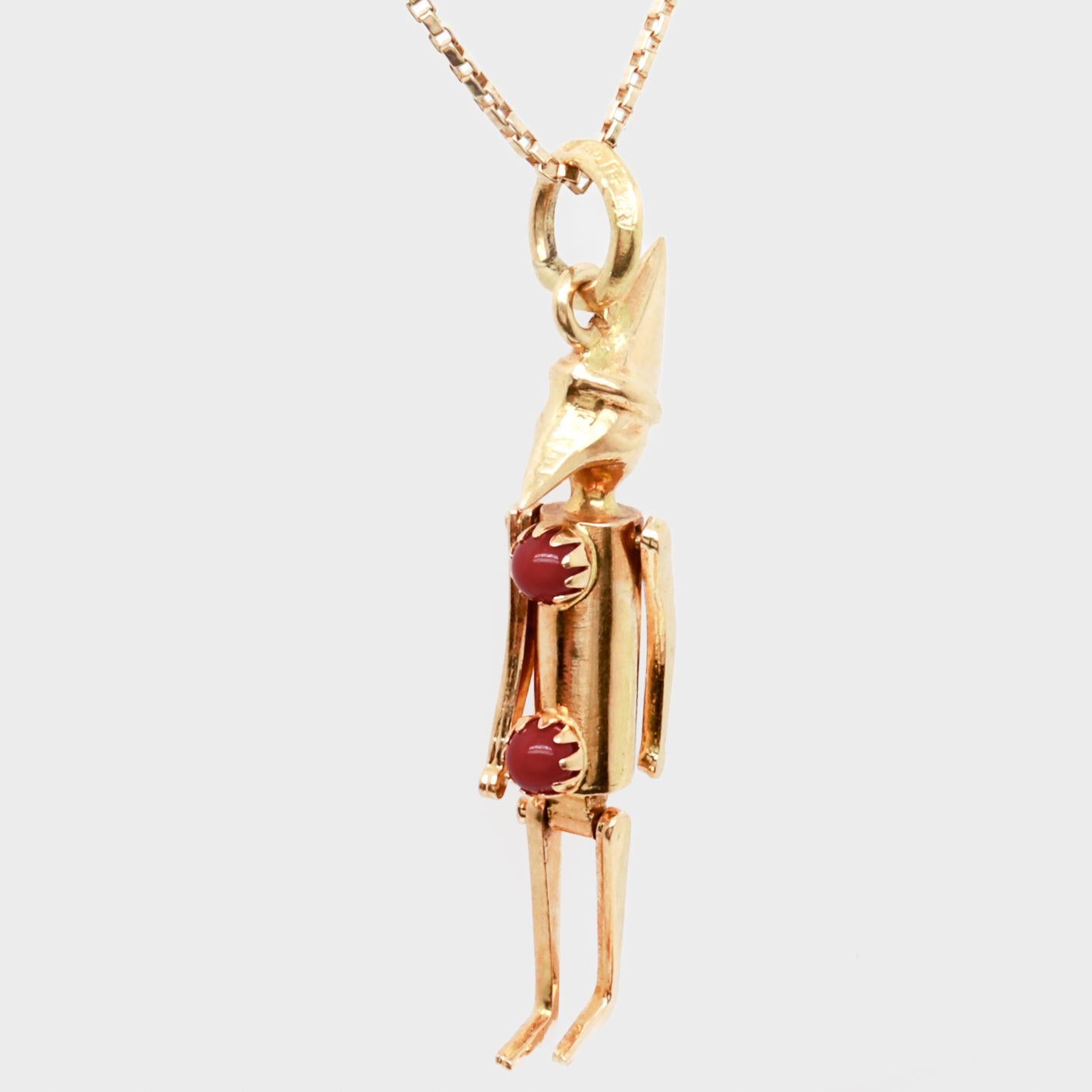 Vintage 18K Gold & Korallen Cabochon Pinocchio Puppet Kinetics Charme im Angebot 12