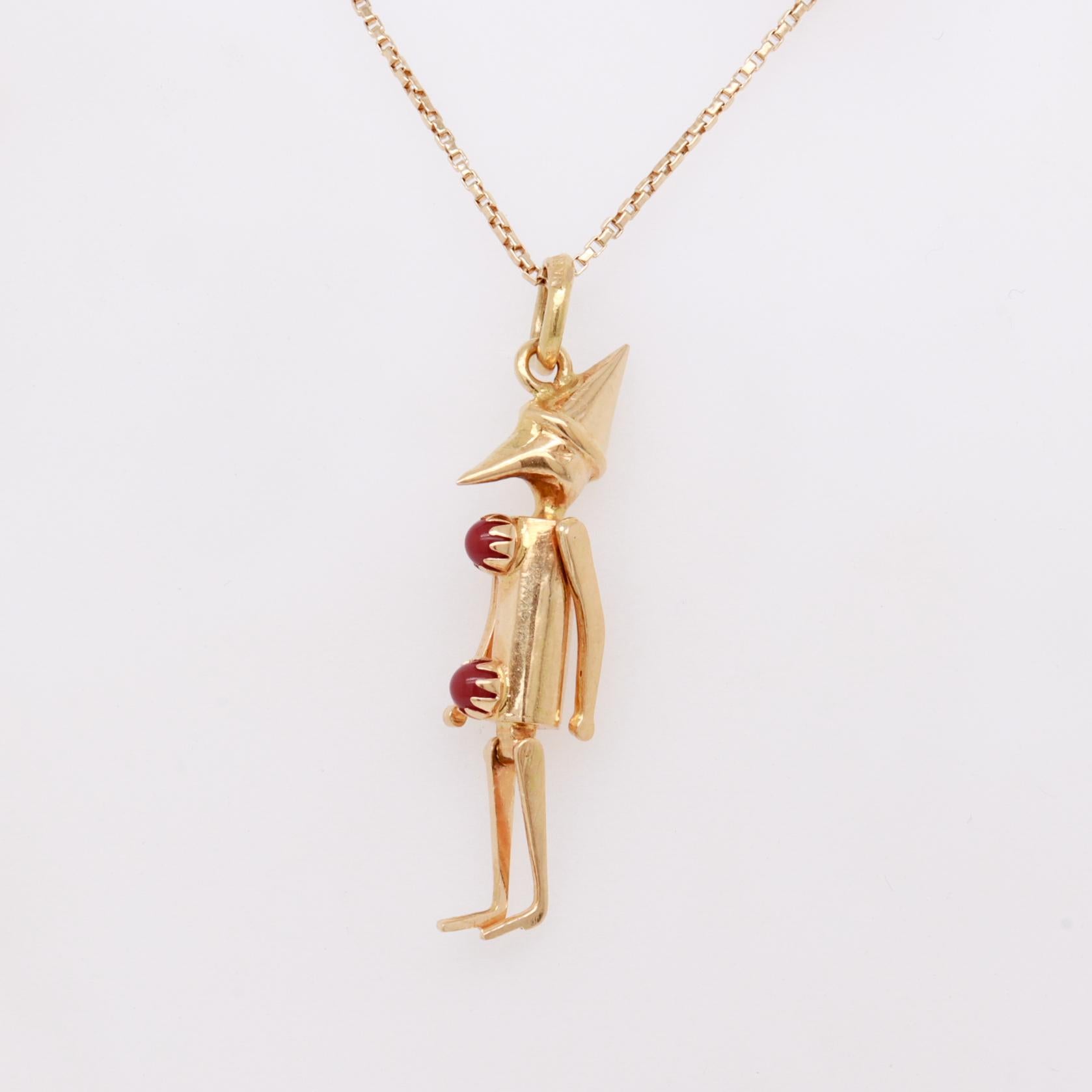 Vintage 18K Gold & Korallen Cabochon Pinocchio Puppet Kinetics Charme für Damen oder Herren im Angebot