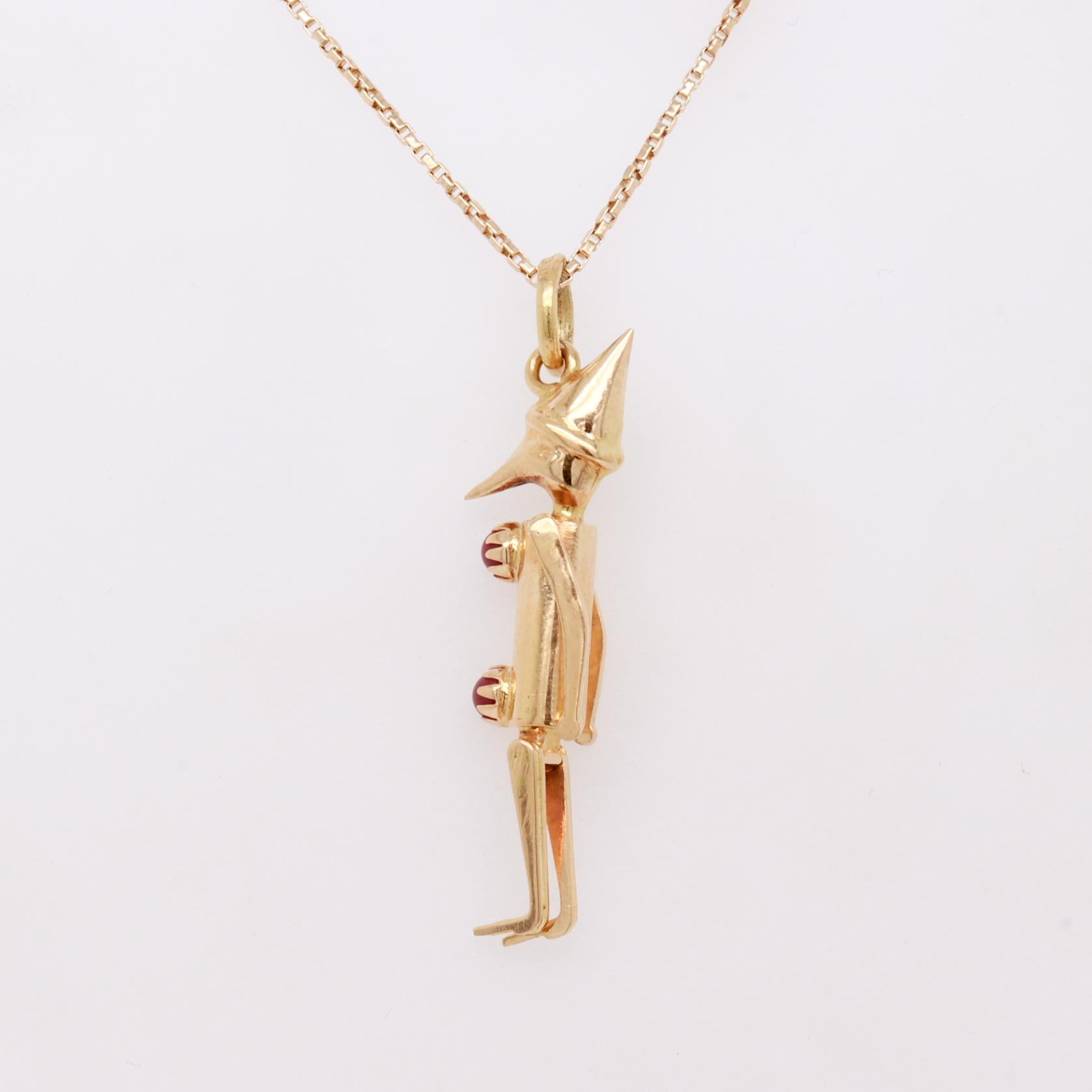 Vintage 18K Gold & Korallen Cabochon Pinocchio Puppet Kinetics Charme im Angebot 2