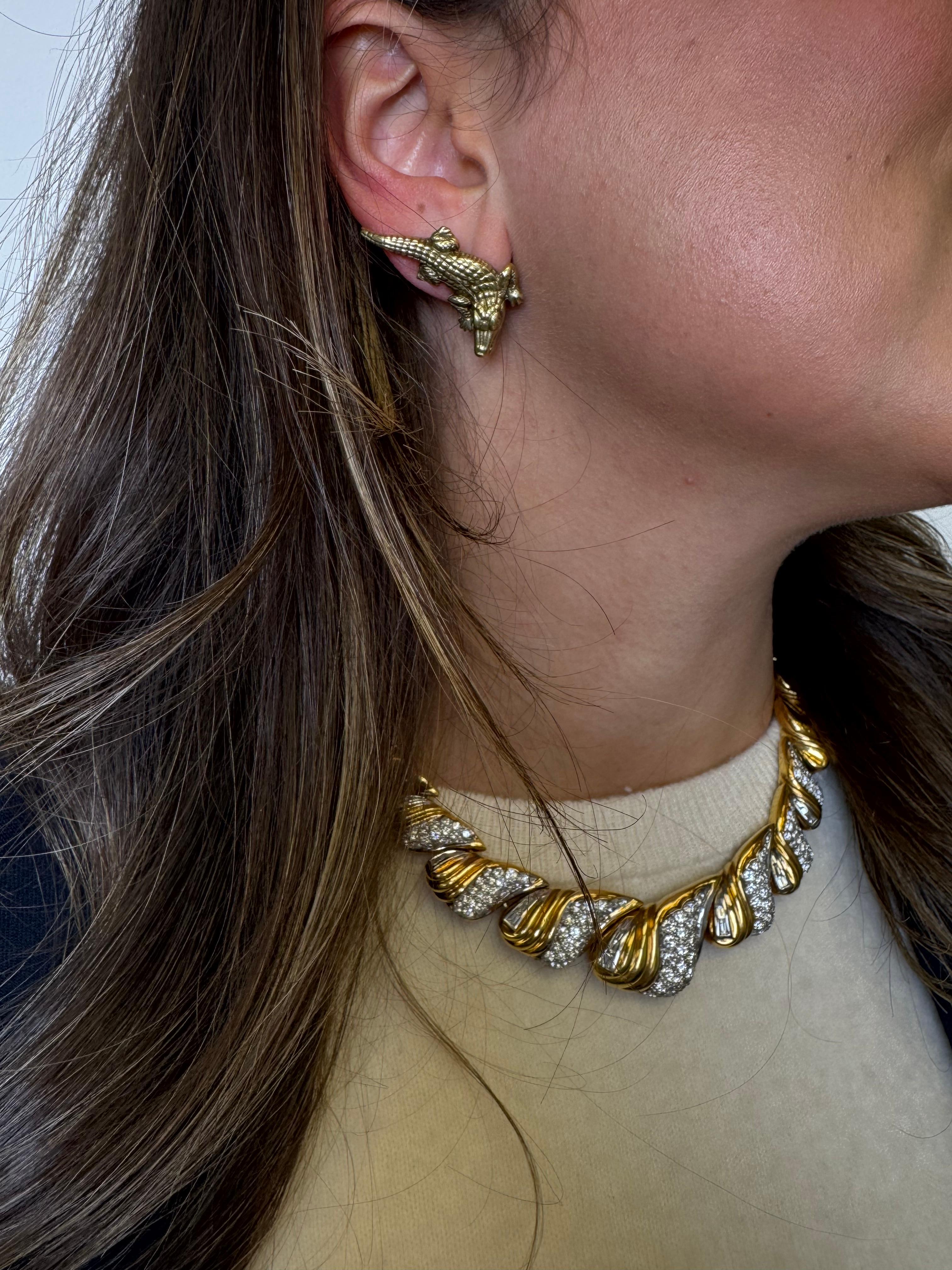 Pendientes vintage de cocodrilo de oro de 18 quilates en venta 1
