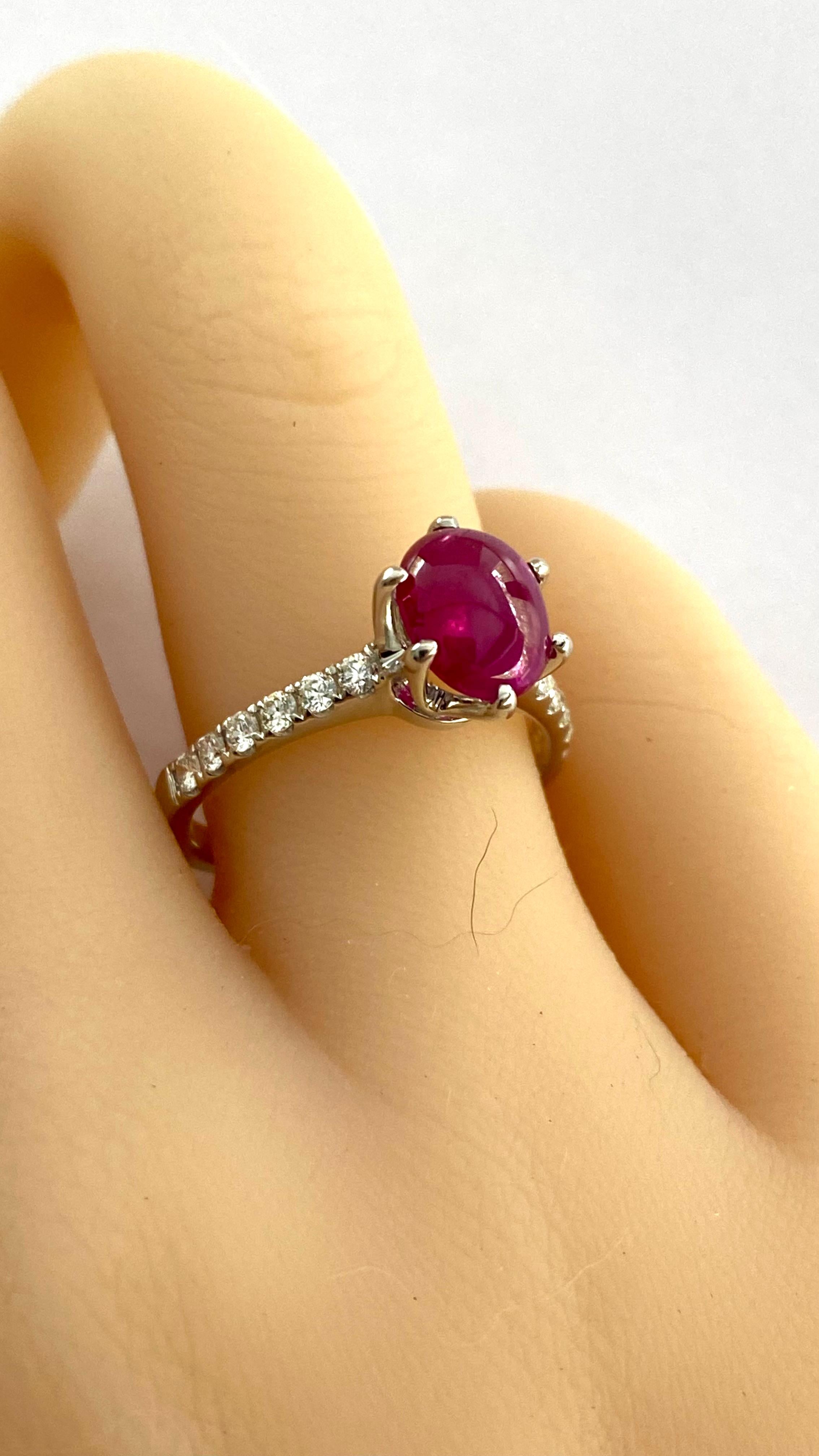 Vintage 18K Gold Cushion Burma Ruby Weighing 2.10 Carat Diamond Engagement Ring For Sale 3