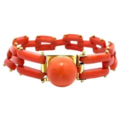 Vintage 18k Gold Custom
Button Mediterranean Italian Coral Gate Bracelet