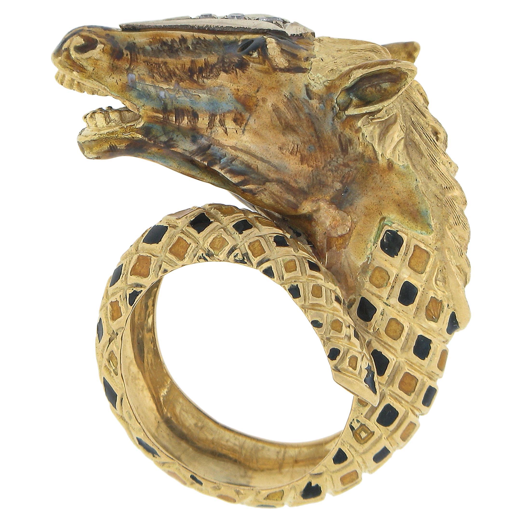 Vintage 18K Gold Detailed 3D Horse Head Band Ring w/ Enamel Work & Diamond For Sale