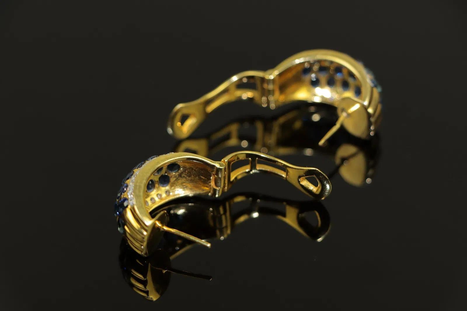 Vintage 18K Gold Diamond and Sapphire Huggie Earrings For Sale 4