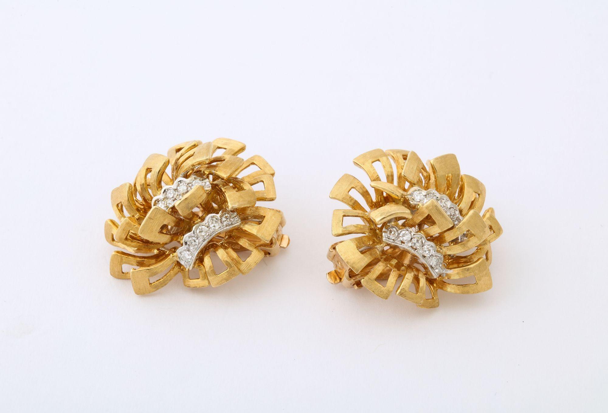 Vintage 18K Gold Diamond Cluster Floral Earrings For Sale 5