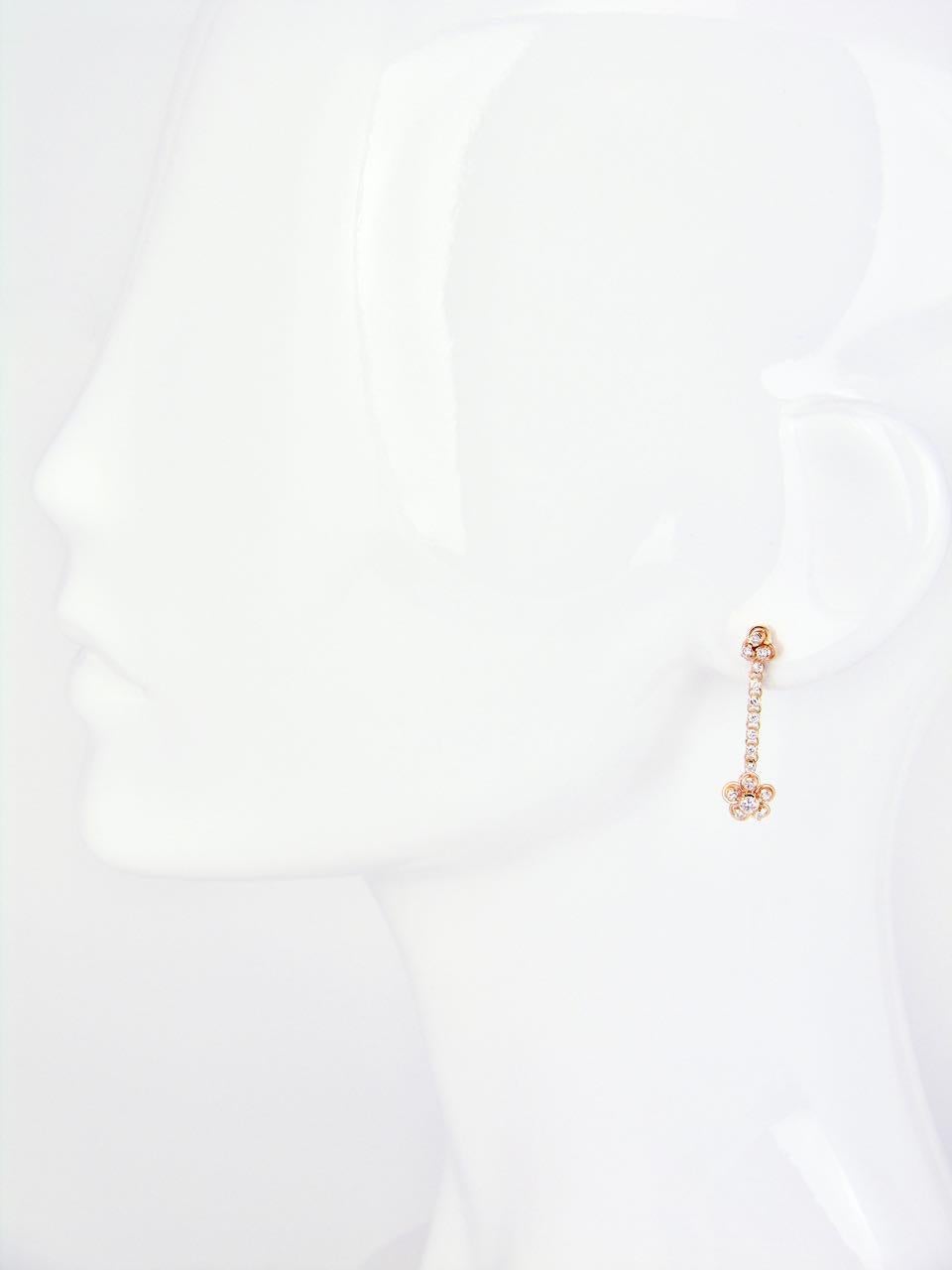 Women's Vintage 18 Karat Gold Diamond Drop Earrings For Sale