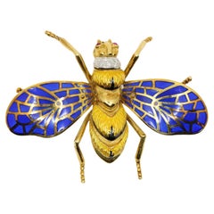 Vintage 18K Gold Diamond Enamel Bee Brooch Pin