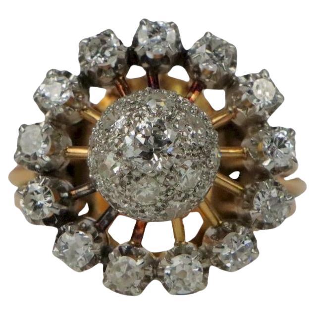 Vintage 18K Gold Diamond Flower Ring