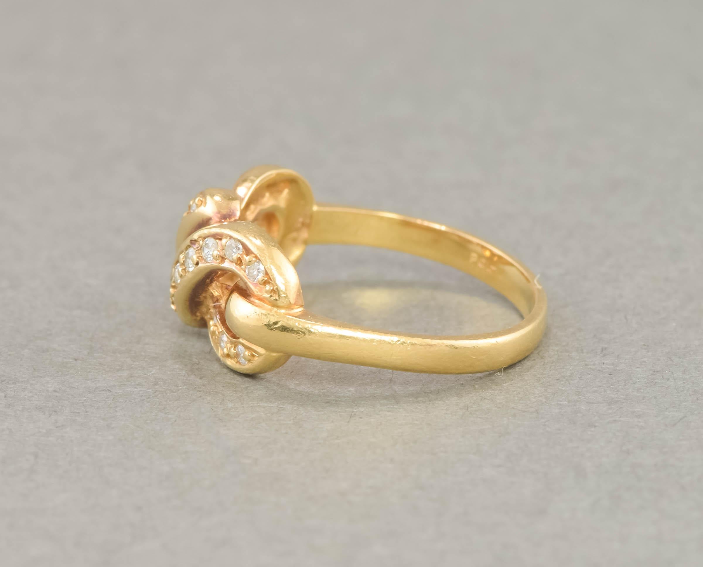 Brilliant Cut Vintage 18K Gold Diamond Infinity Love Knot Ring, Hallmarked 1985 For Sale