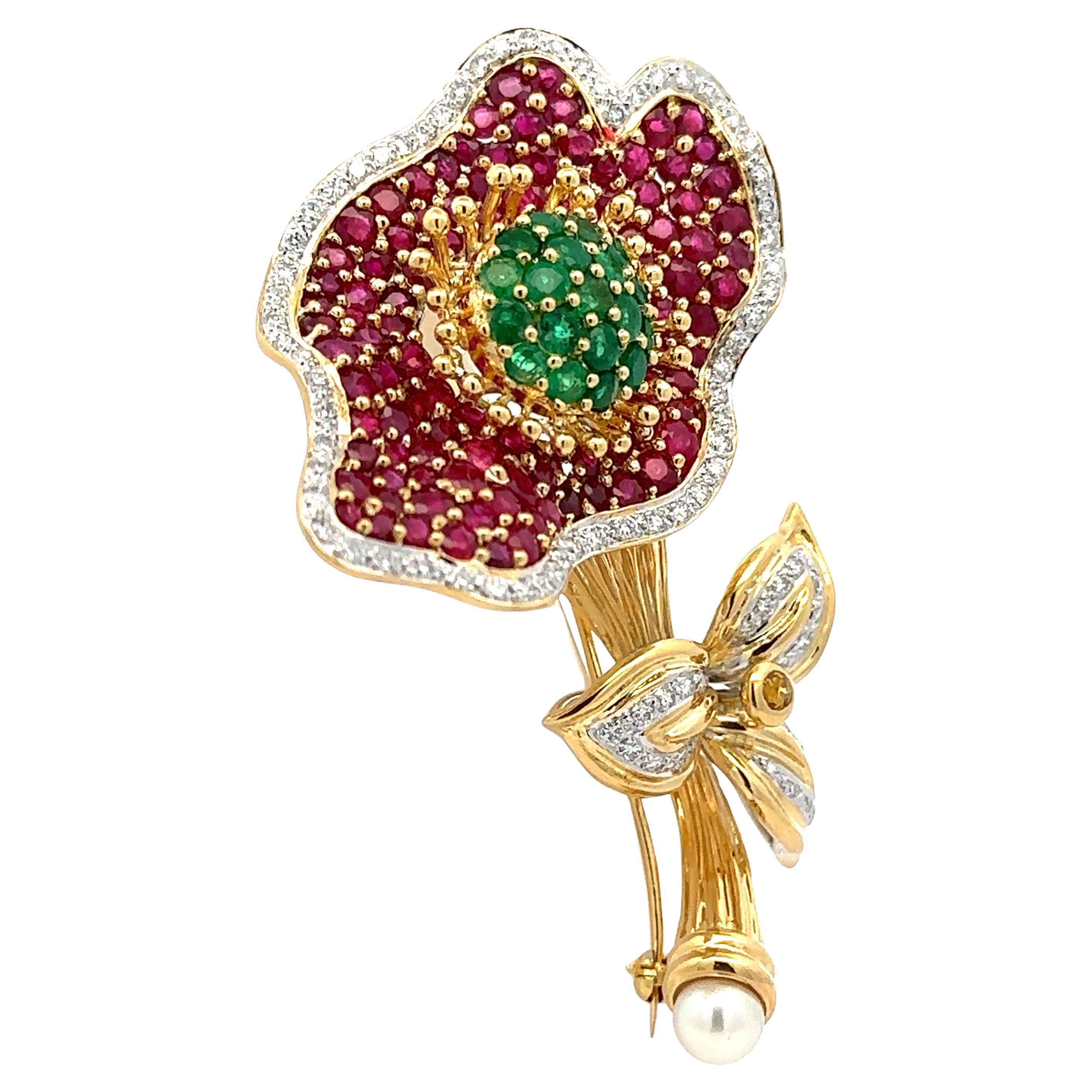Spilla a fiore enfatica in oro 18k con diamante, perla, smeraldo, zaffiro e rubino