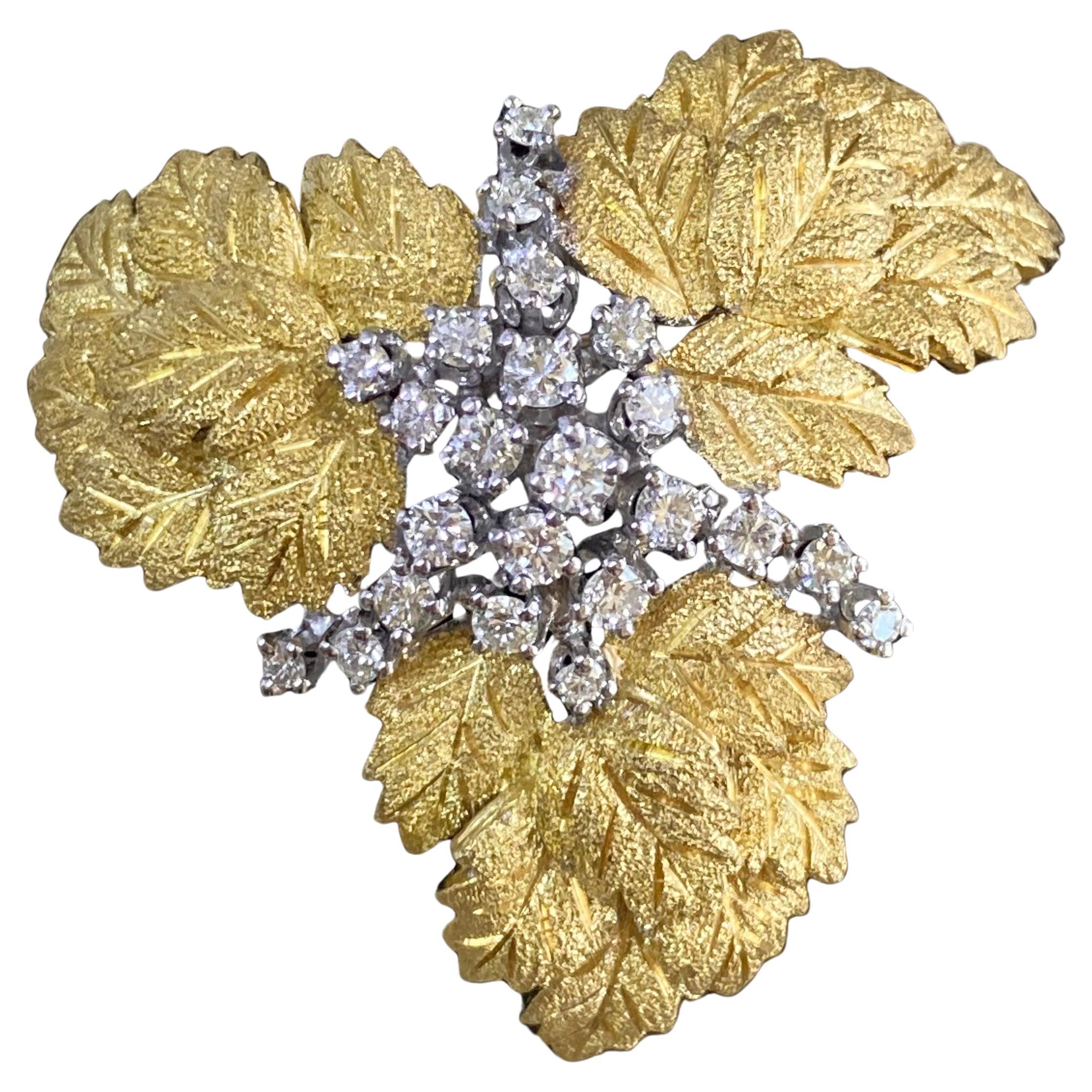 Vintage 18K Gold Diamond Pendant Brooch For Sale