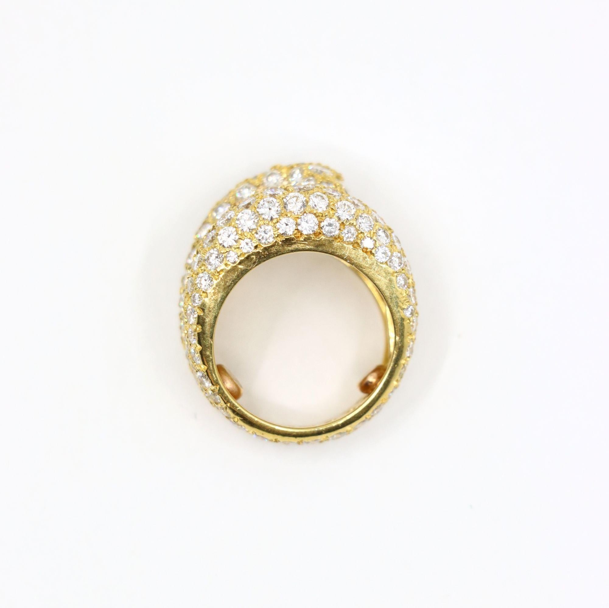 Anillo vintage de diamantes de oro de 18 quilates en venta 5