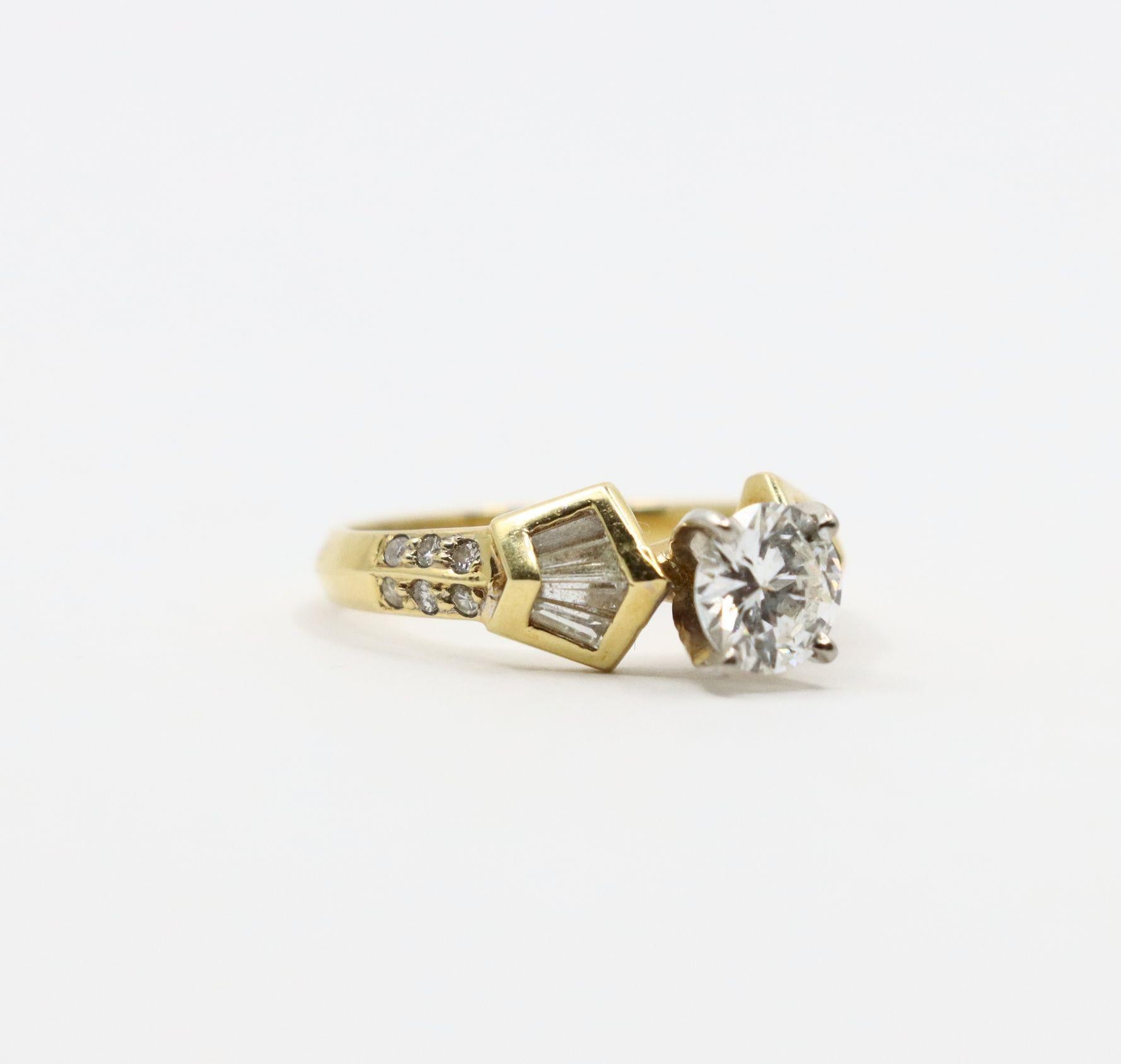 Anello con diamante in oro 18 carati vintage In condizioni buone in vendita a Flushing, NY