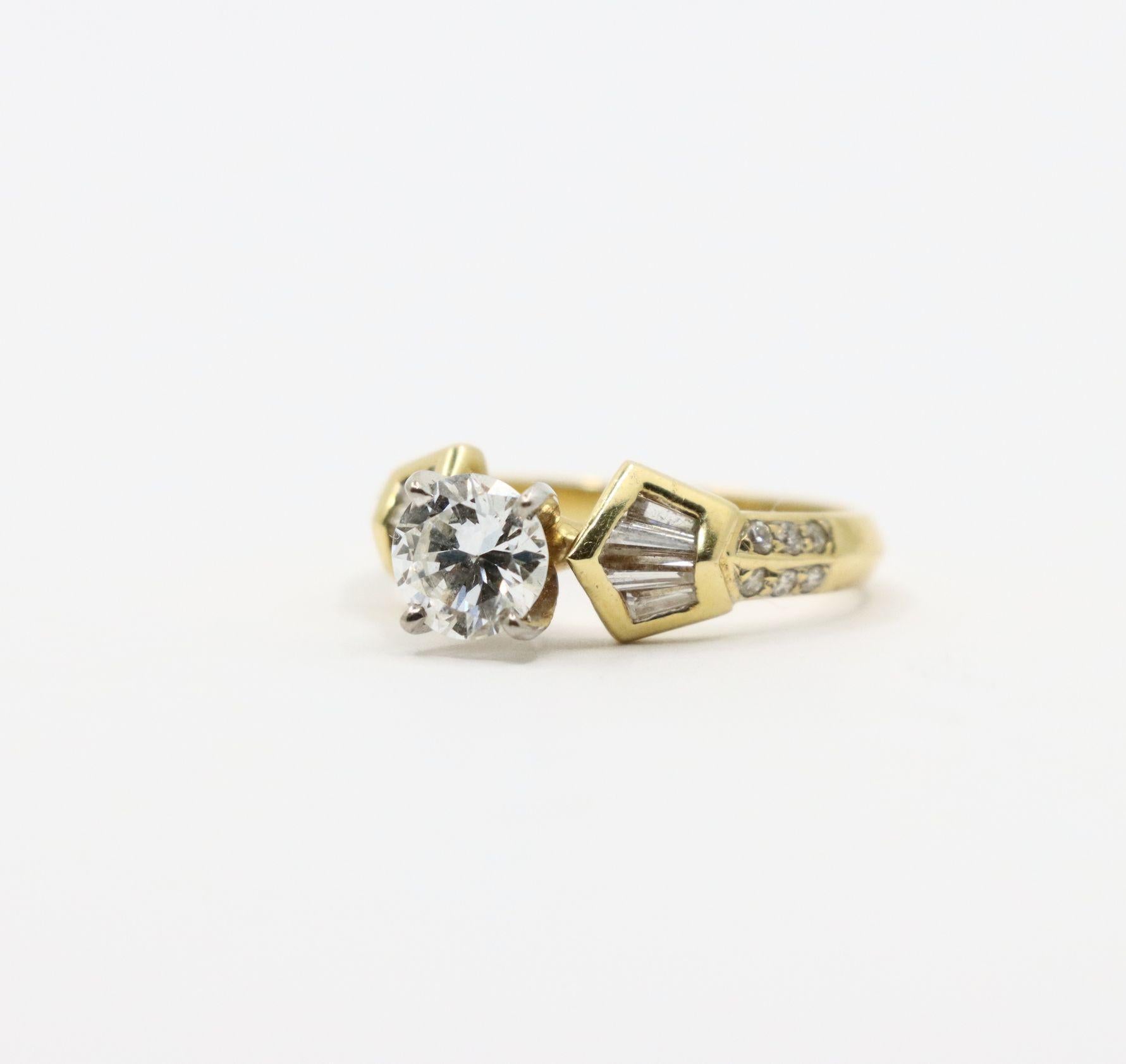 Anello con diamante in oro 18 carati vintage in vendita 1