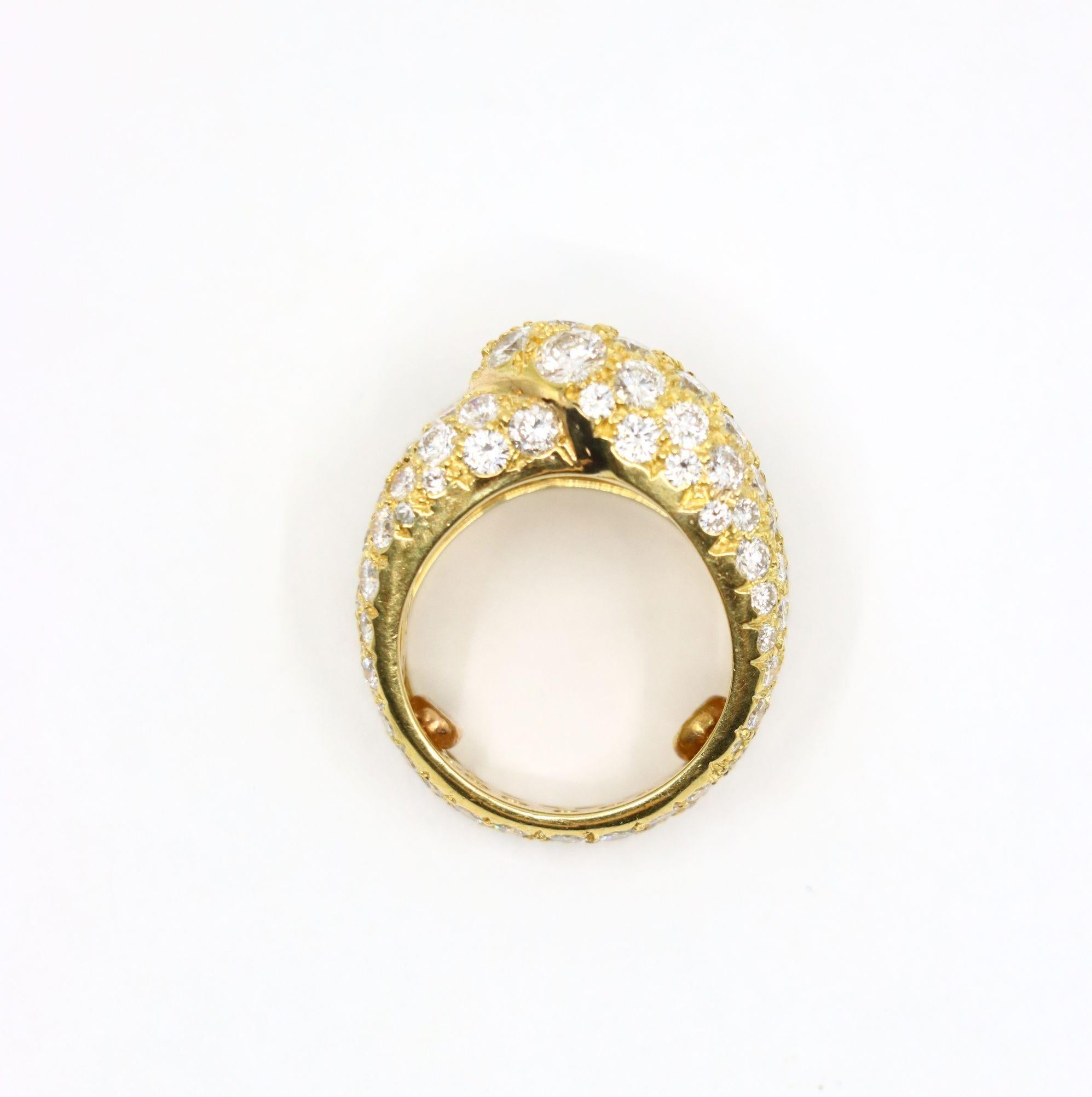 Anillo vintage de diamantes de oro de 18 quilates en venta 4