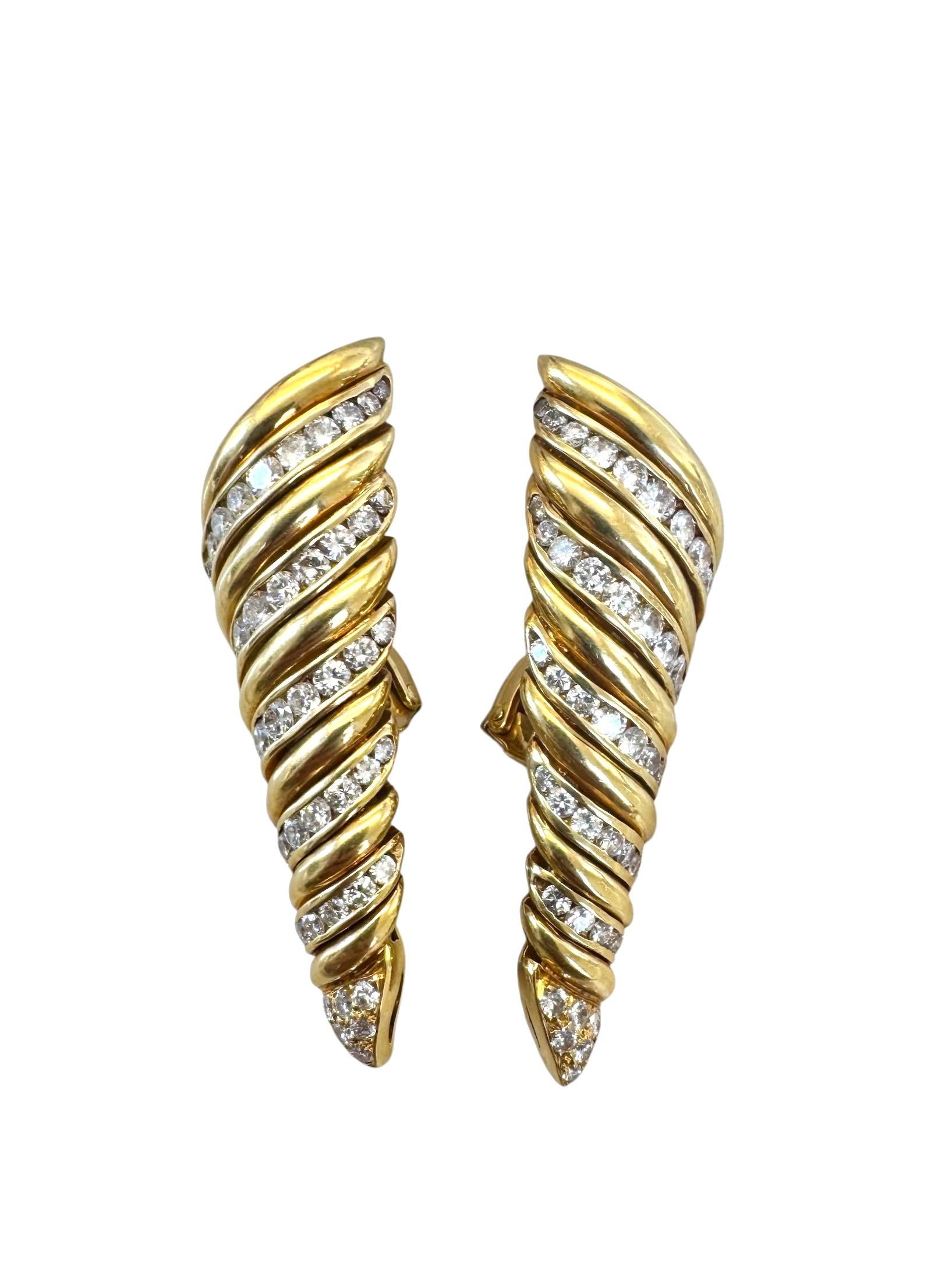 Brilliant Cut Vintage 18K Gold Diamond Spiral Tapered Earrings For Sale