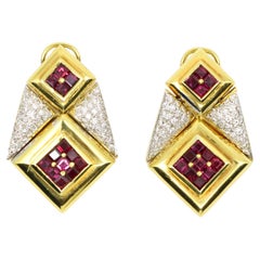 Vintage 18K Gold Diamonds Ruby Geometry Shape Earring