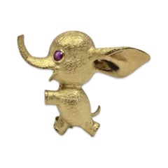 Vintage 18K Gold Elephant Brooch with Ruby Eye – Whimsical Mid-Century Charm