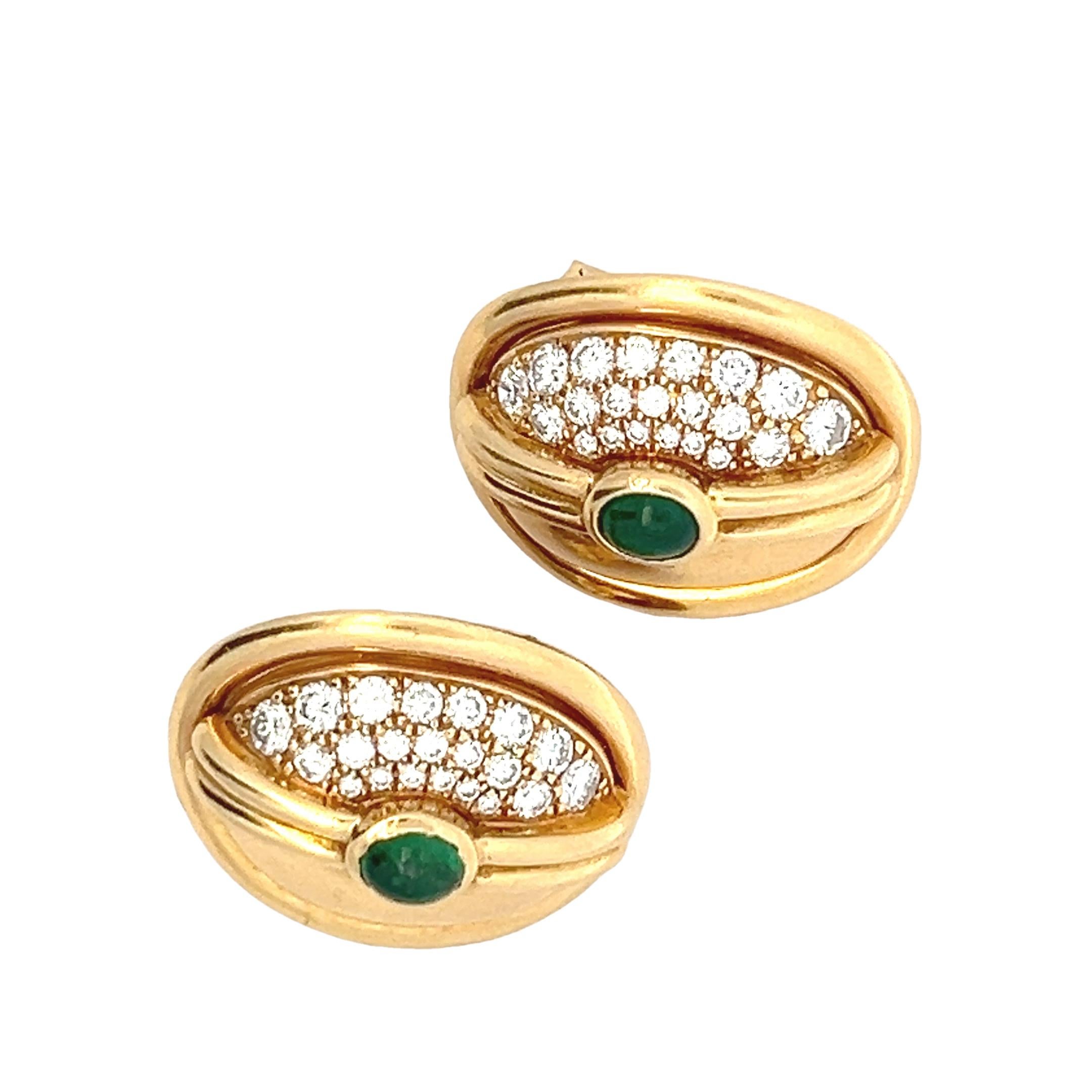 Vintage 18K Gold Smaragd & Diamant Clip-On Ohrringe, 1,7ct D-F VVS Damen im Angebot