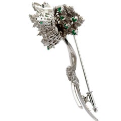Vintage 18k Gold Emerald & Diamond en Tremblant Nugget Coral Flower Pin Brooch