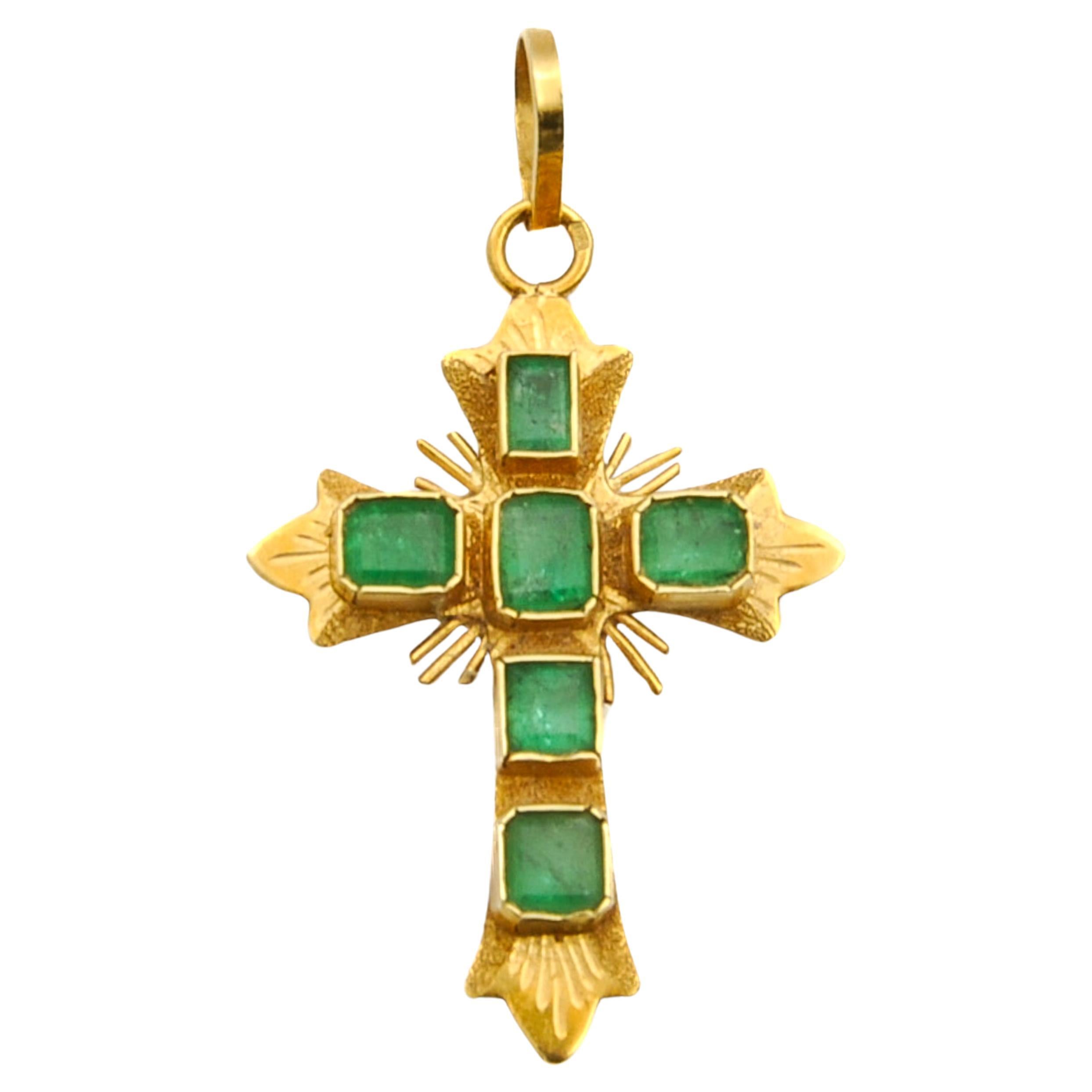 Vintage 18K Gold Emerald Spanish Cross Pendant