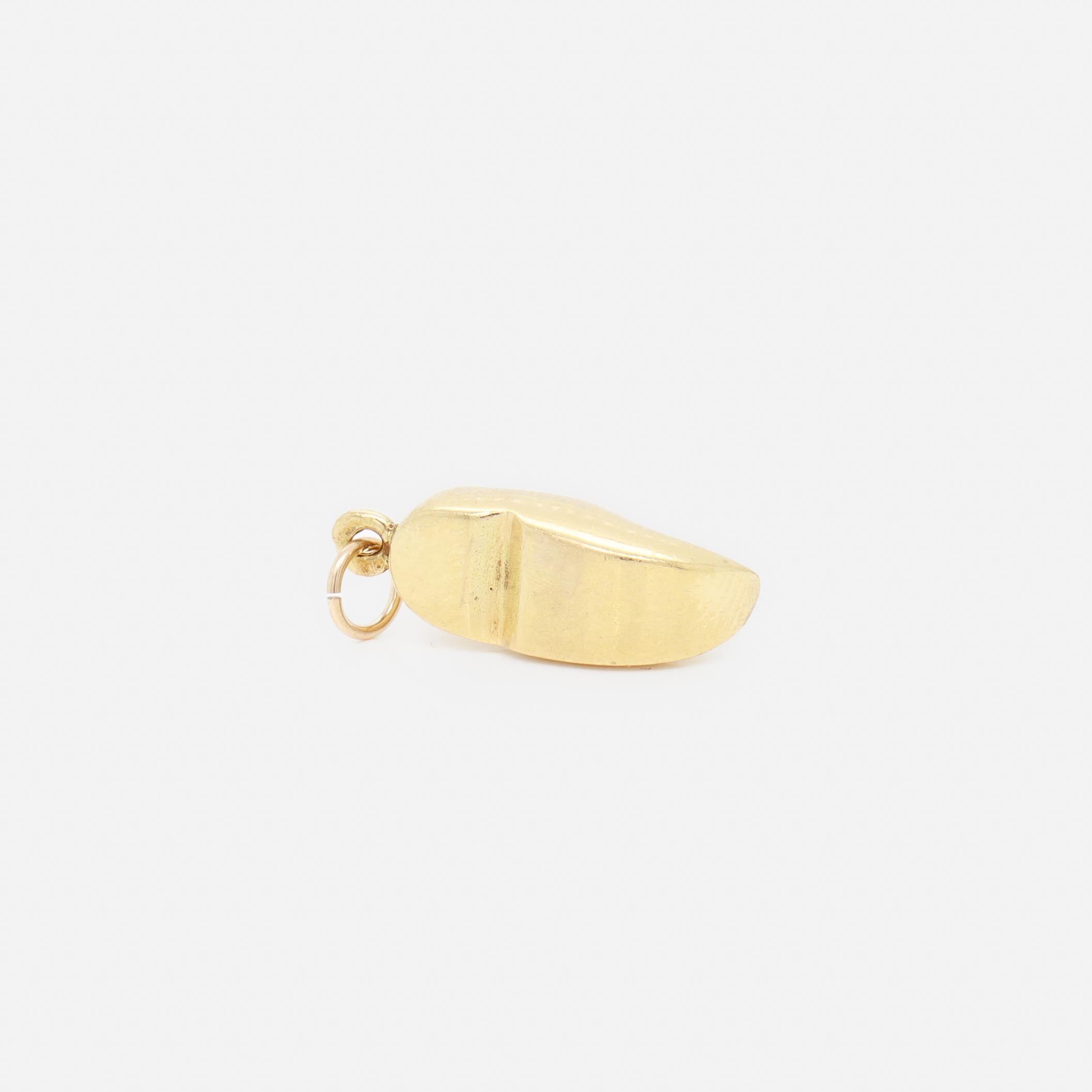 Vintage 18k Gold & Enamel Figural Dutch Clog or 'Klomp' Charm For Sale 8