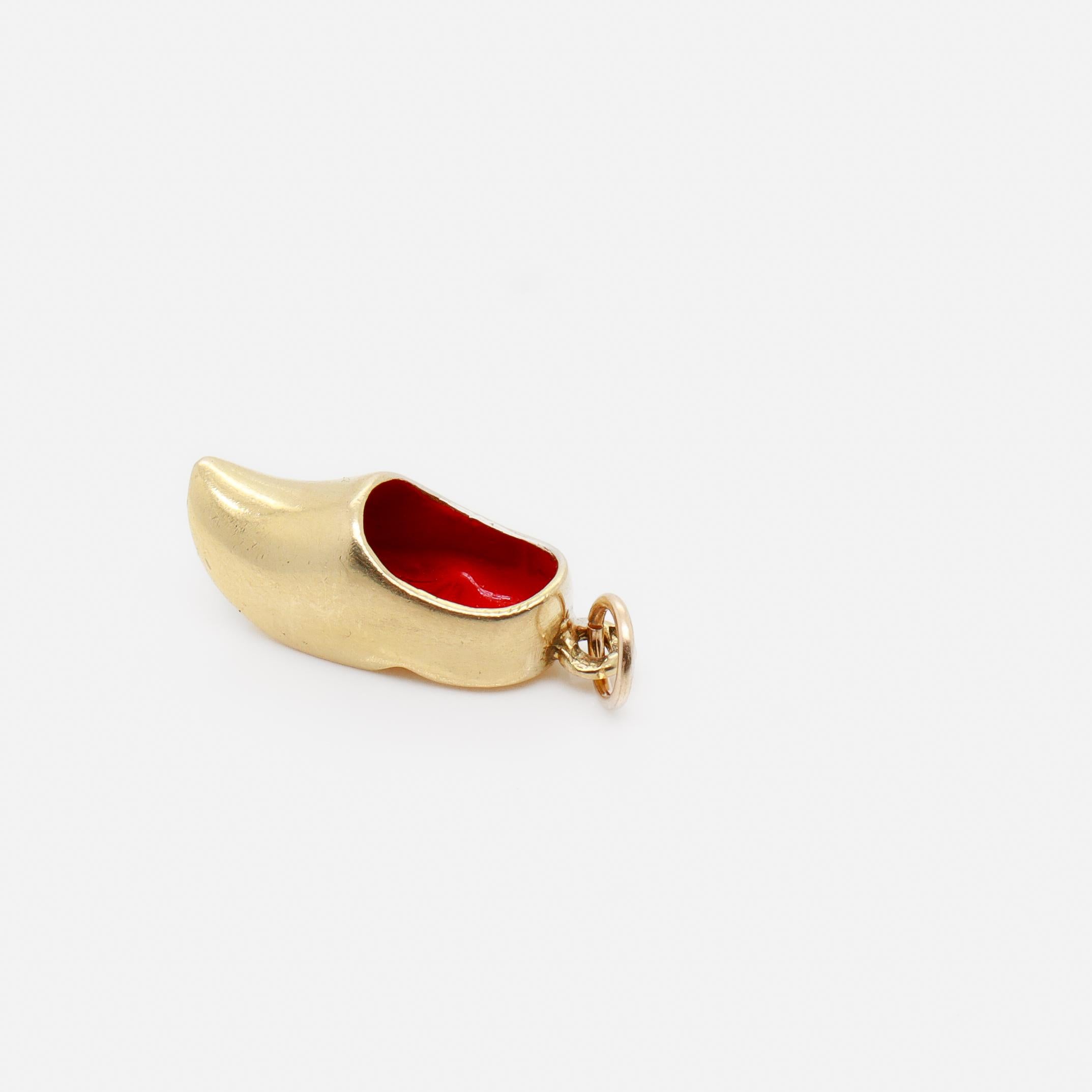 Vintage 18k Gold & Enamel Figural Dutch Clog or 'Klomp' Charm For Sale 11