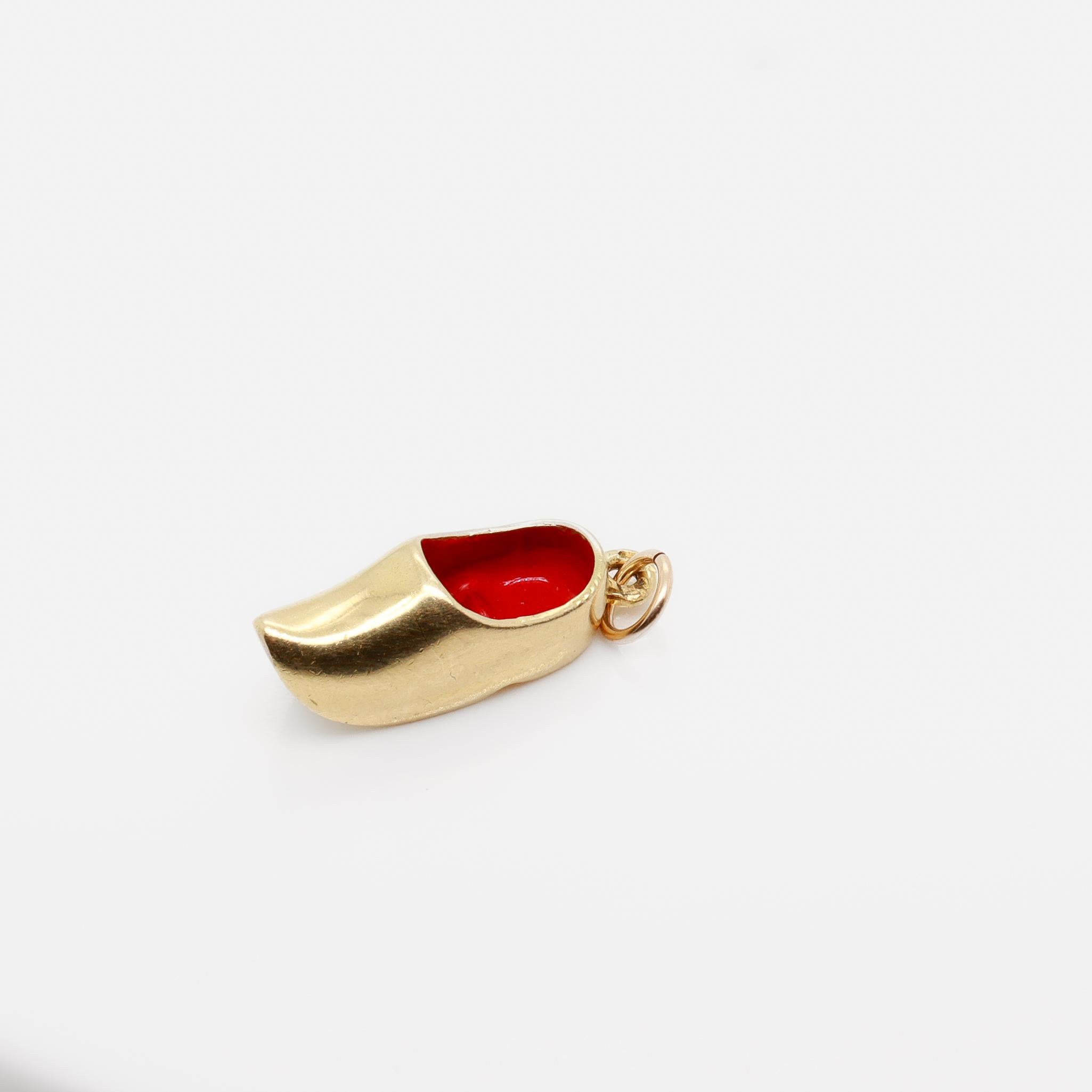 Vintage 18k Gold & Enamel Figural Dutch Clog or 'Klomp' Charm For Sale 12