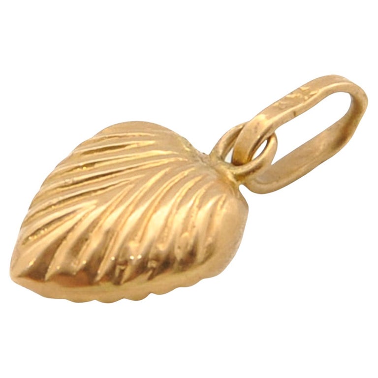 MidCentury 18K Gold Engraved Sunburst Heart Charm Pendant For Sale at